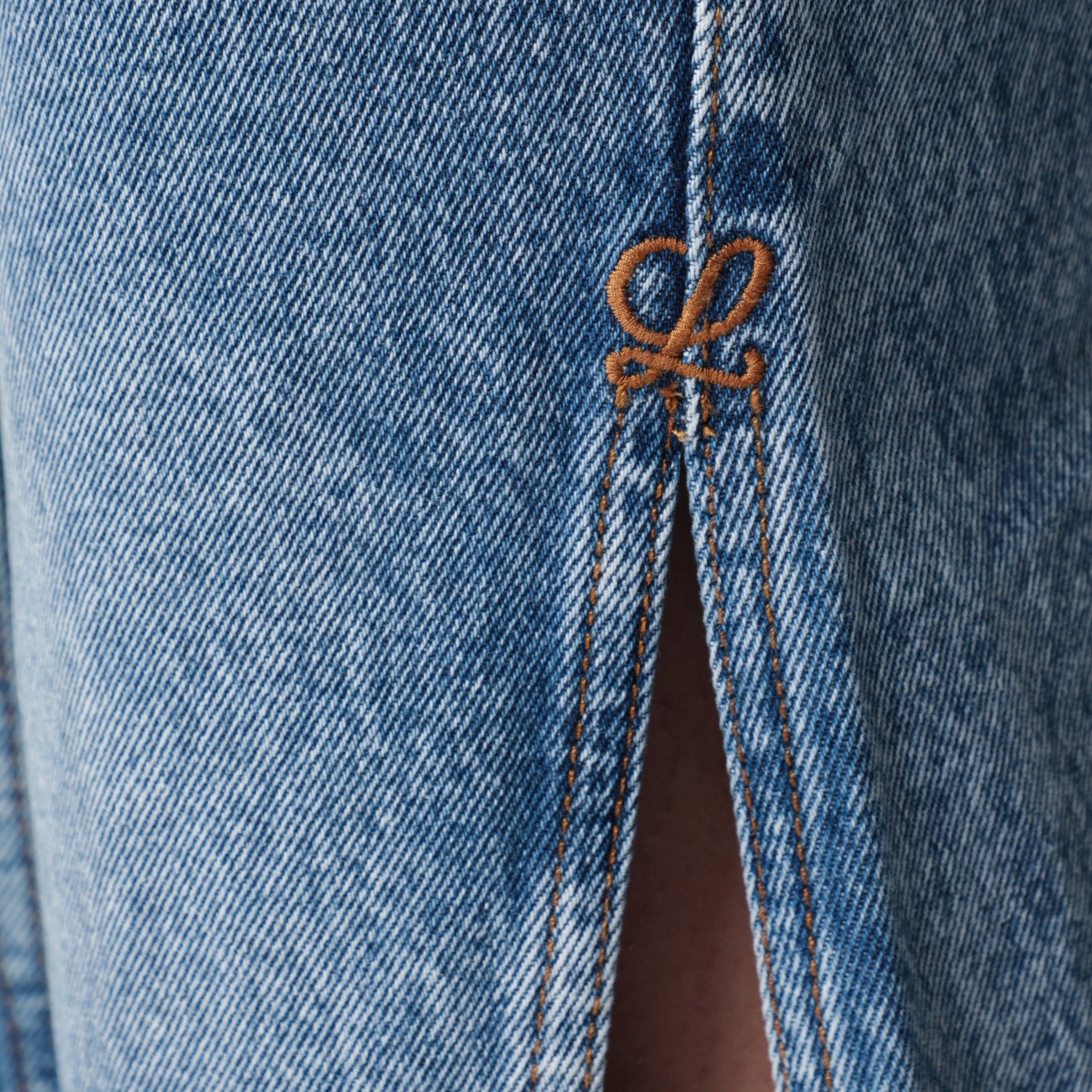 Jeans svasati crop blu medio