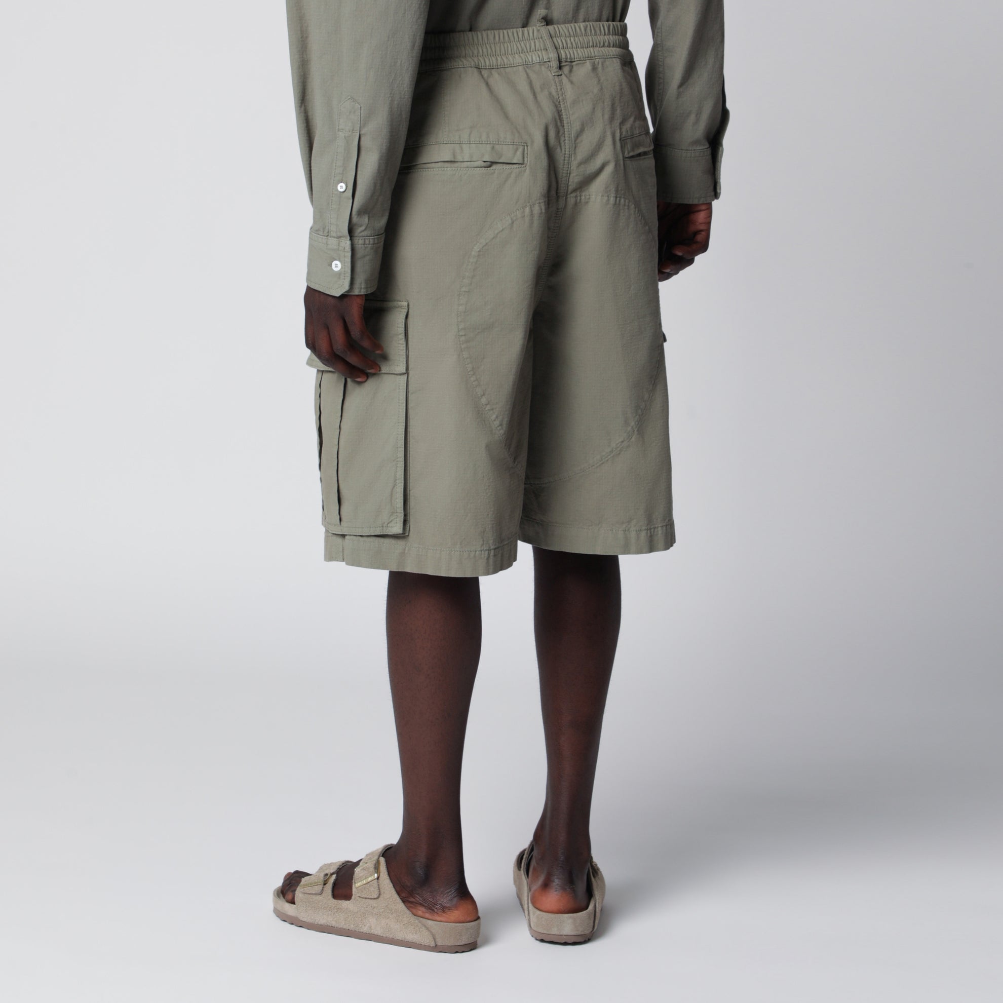 D2 Cargo ripstop cotton cargo shorts in oak