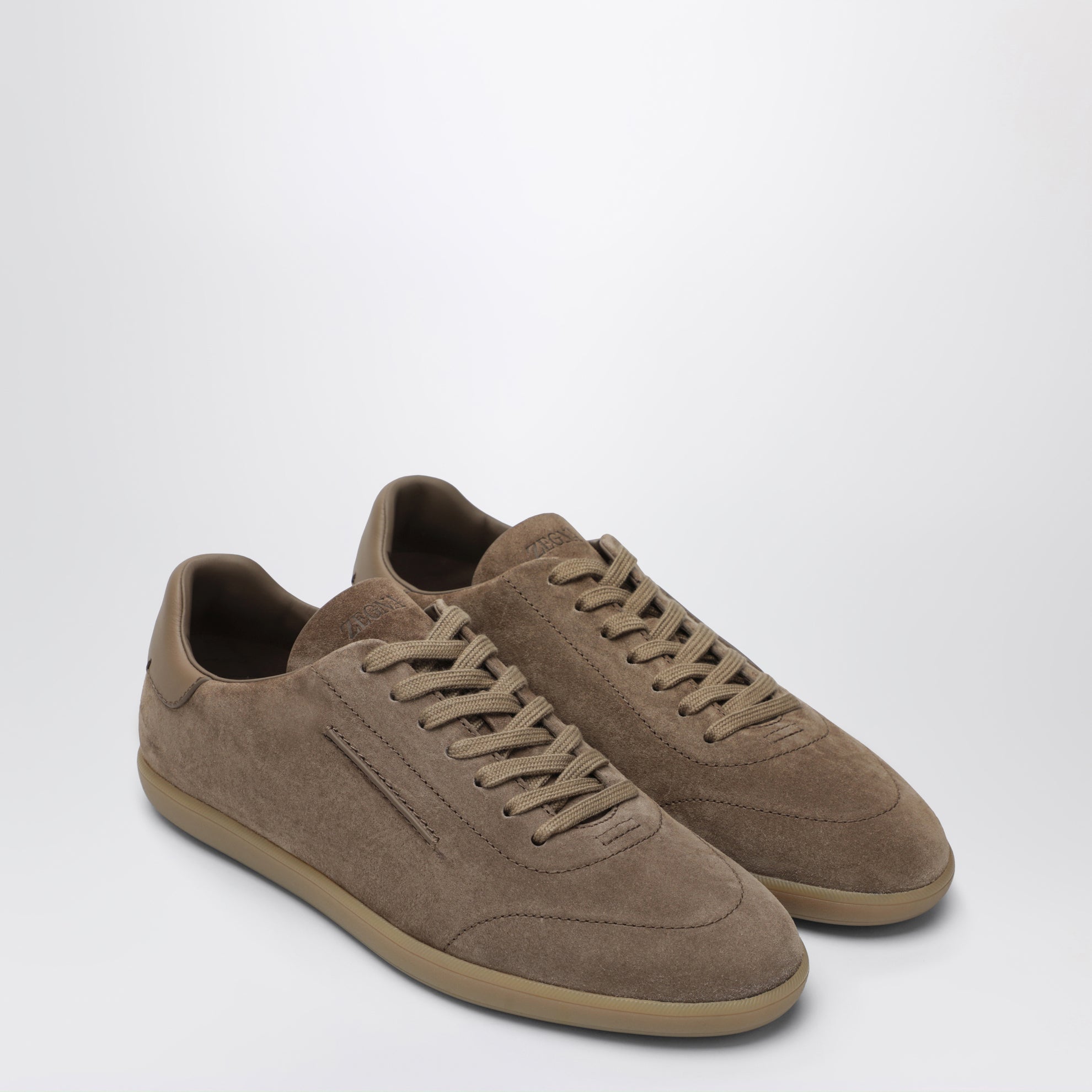 Sneakers 232 beige in suede