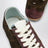 Braune Wildleder-Sneaker
