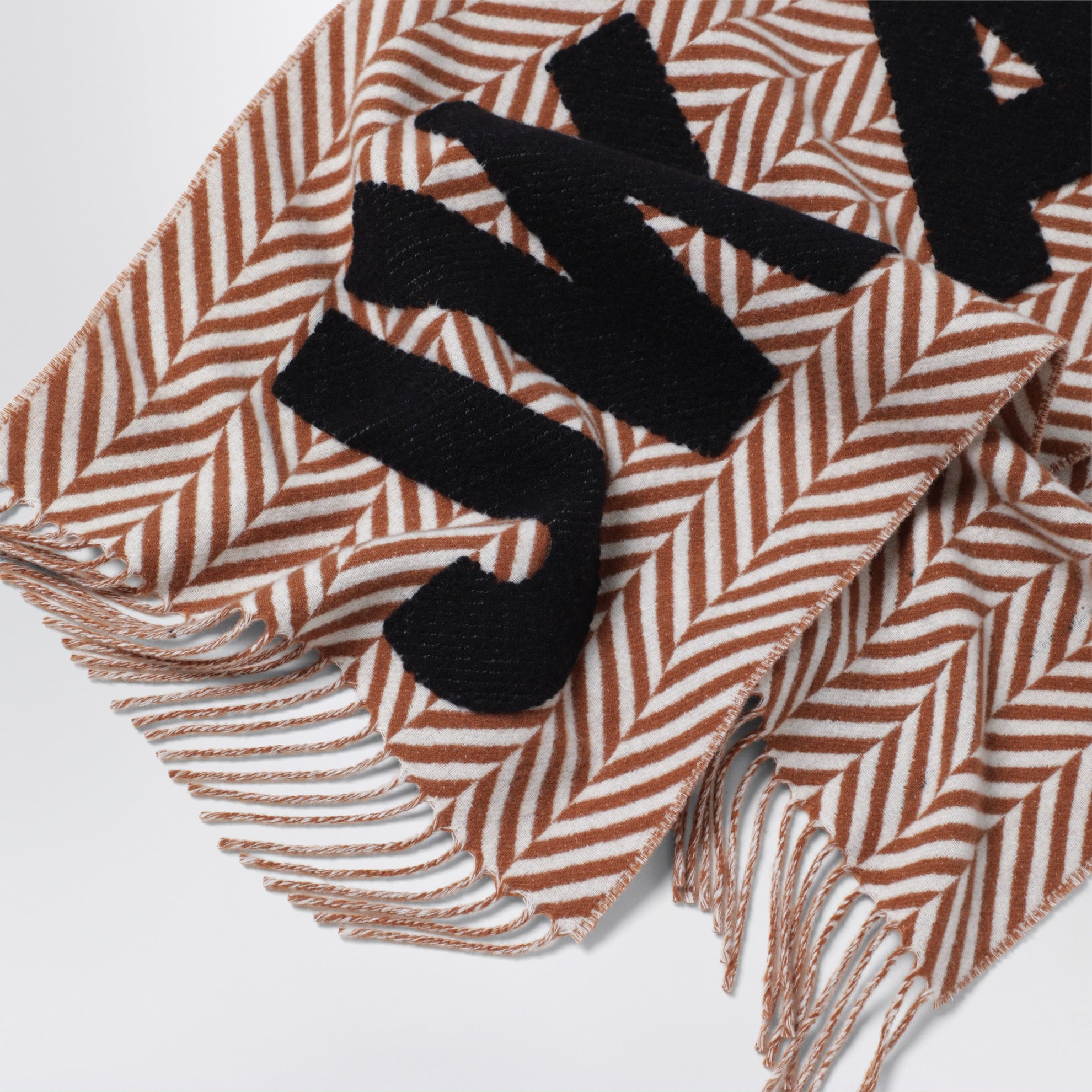 Écharpe motif chevron en mélange de laine avec maxi logo