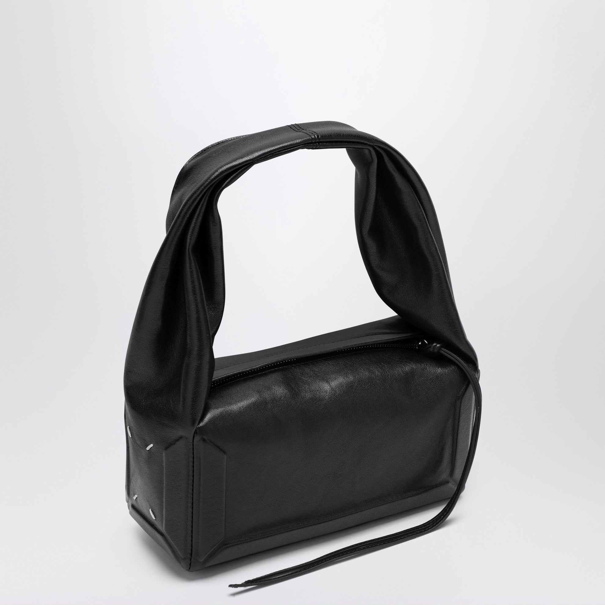 Sac Box East West Small en cuir noir
