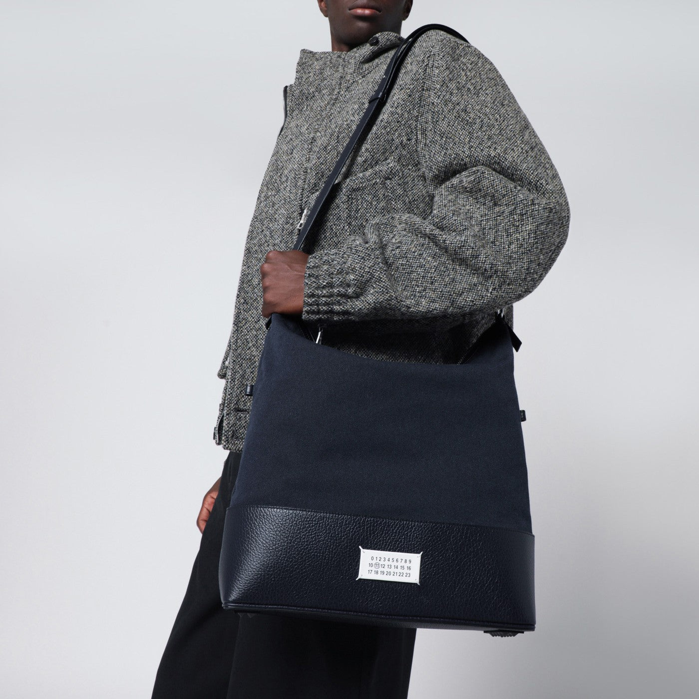 Mittlere 5AC-Tasche in Dämmerungsblau