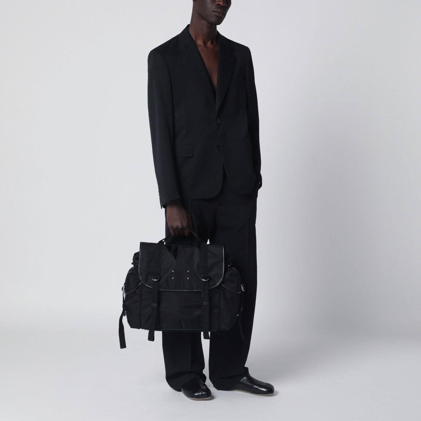 Schwarze High Tech Messenger Bag