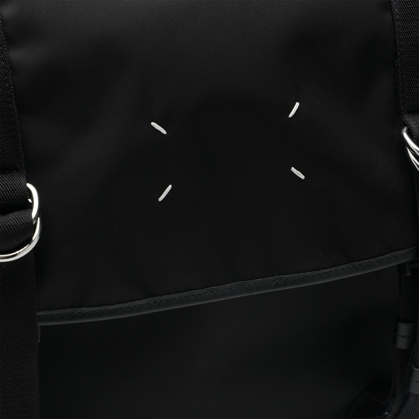 Schwarze High Tech Messenger Bag