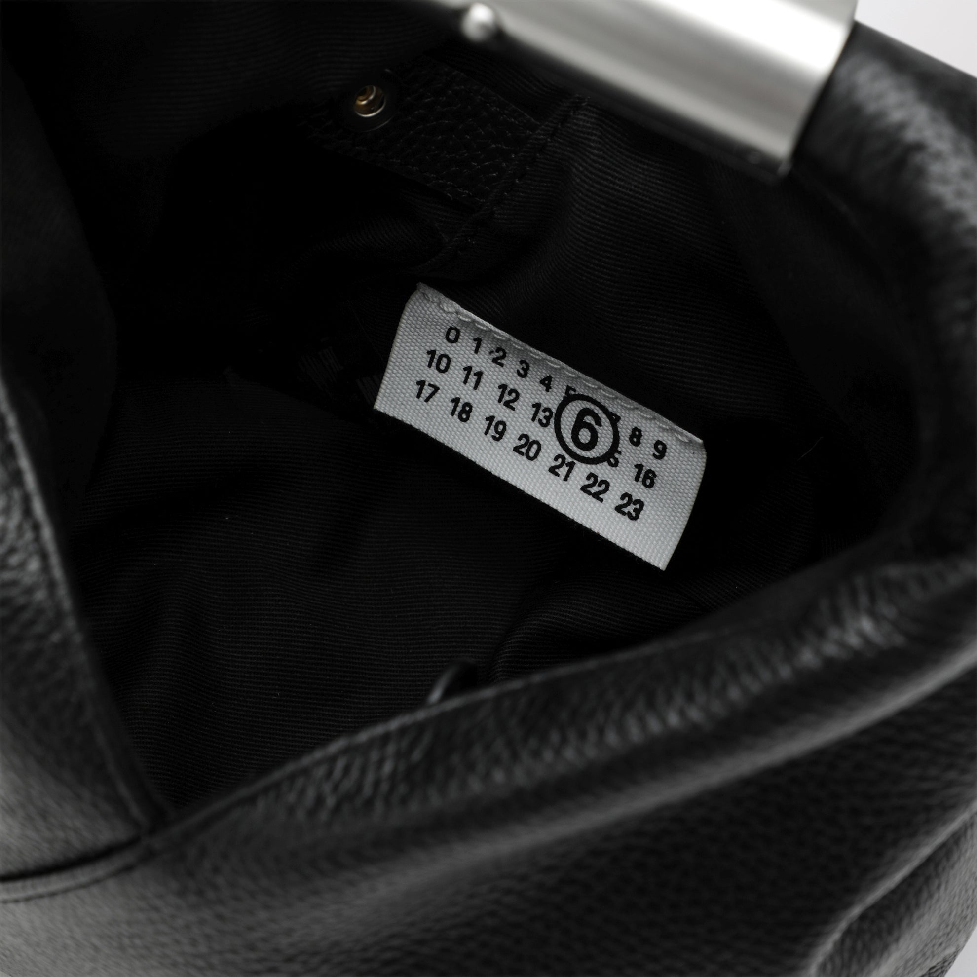 Japanese Bag Jewel Handle Classic in calf leather black