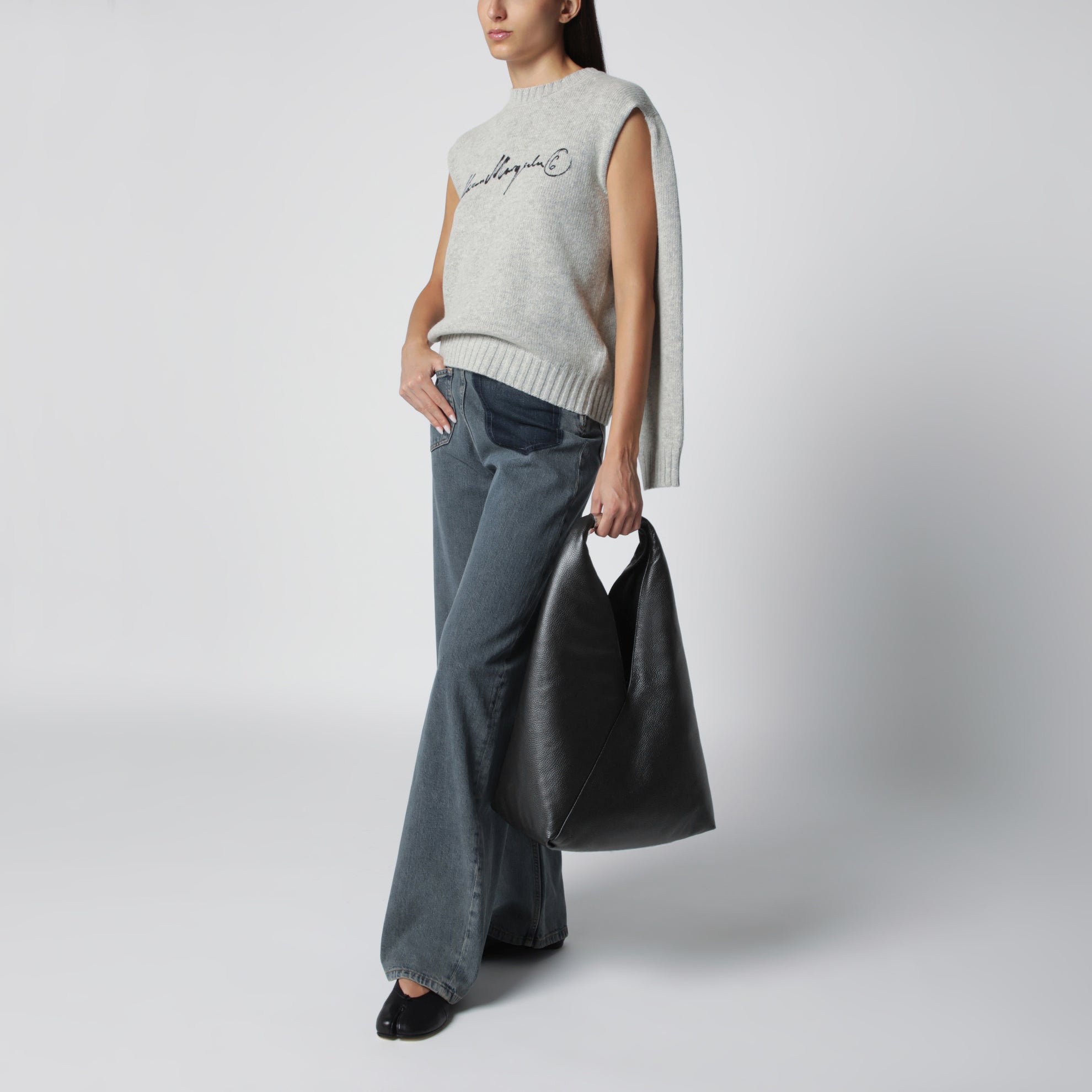 Große Japanese Bag mit Schmuckgriff aus schwarzem Leder