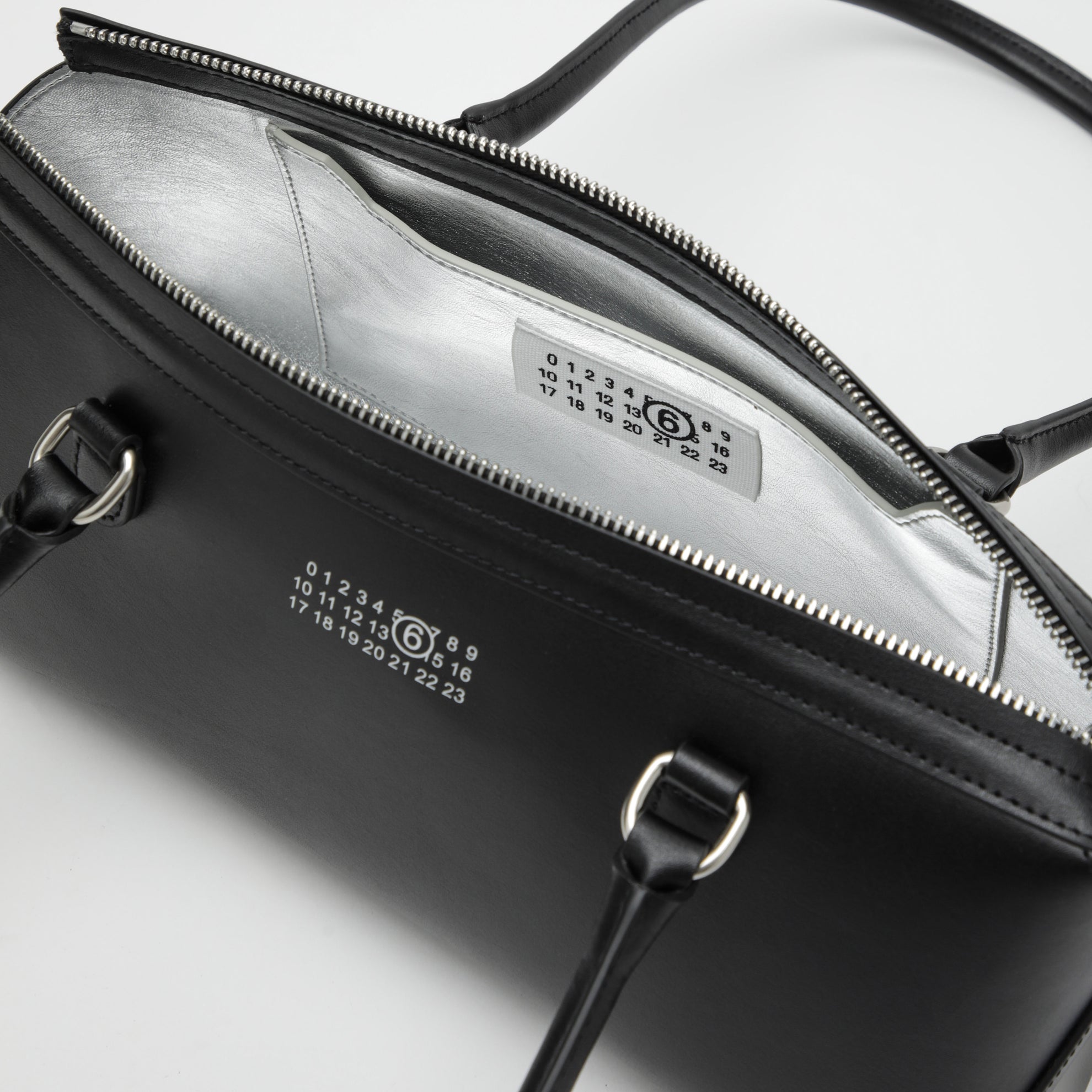 Schwarze Bowlingtasche aus Leder