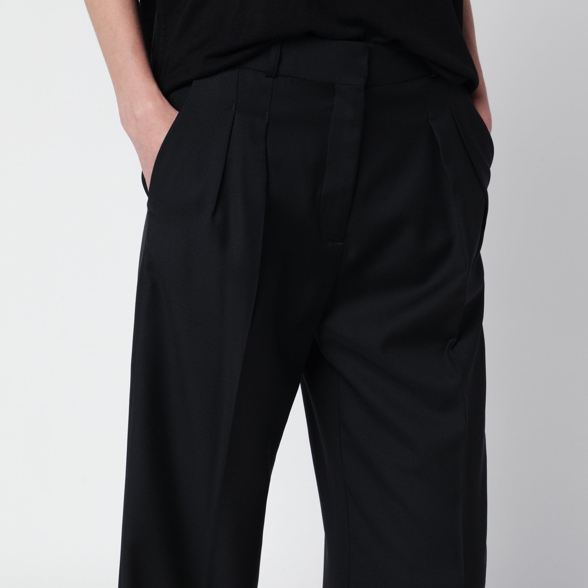 Pantaloni plissettati neri in misto lana