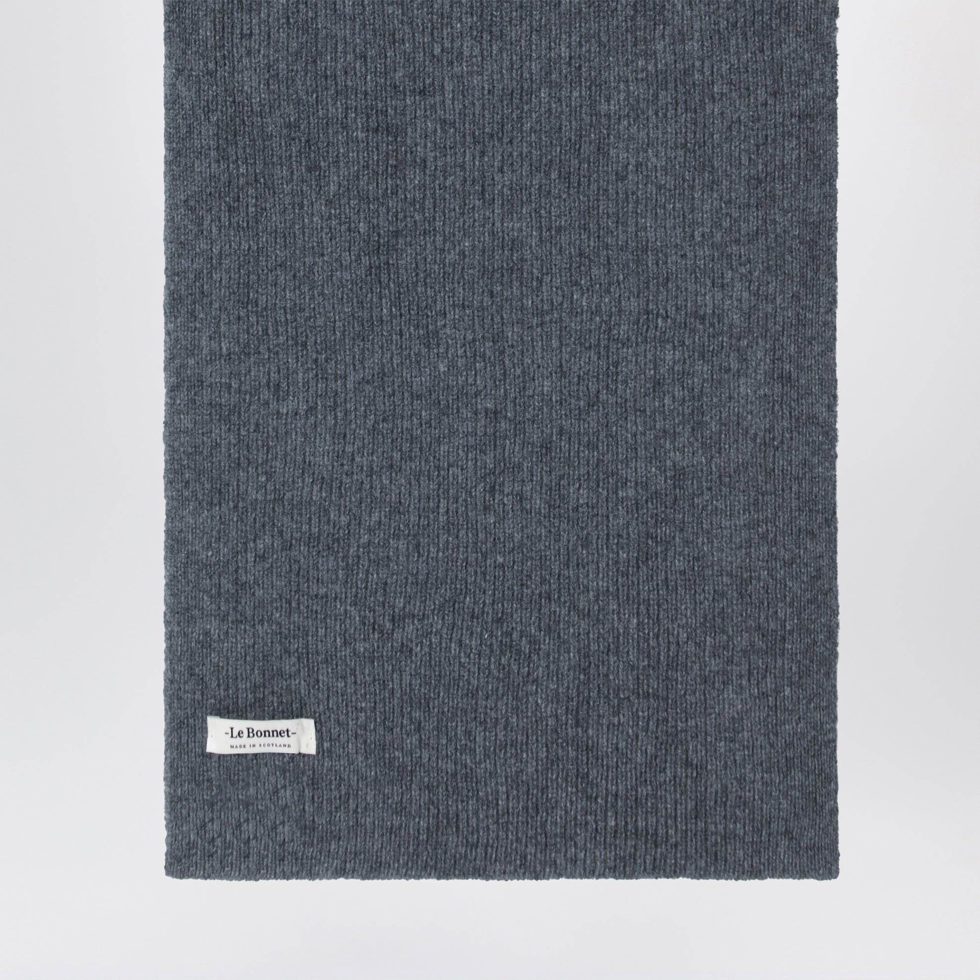 Écharpe en laine et Caregora couleur Slate Grey