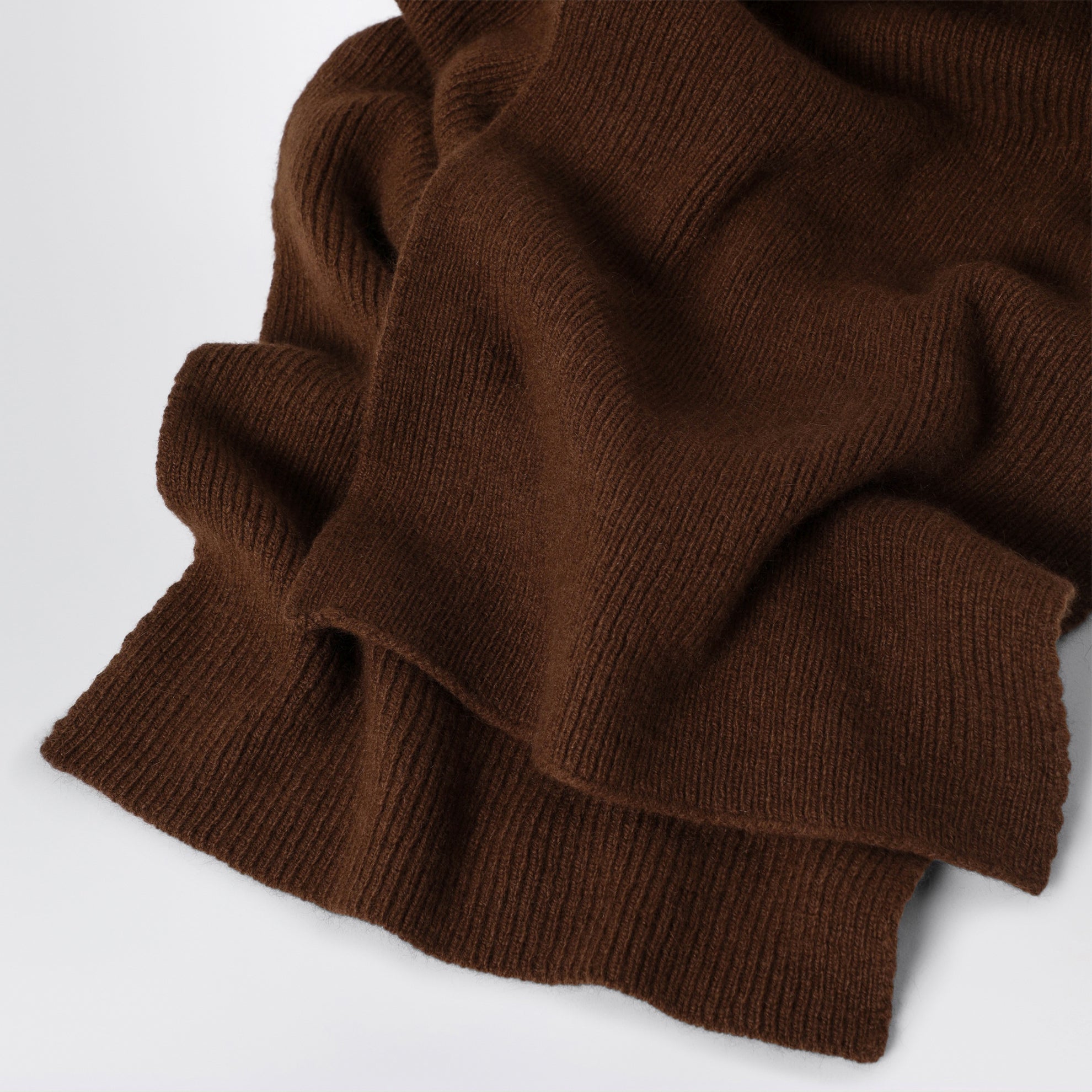 Sciarpa in lana e caregora color Walnut