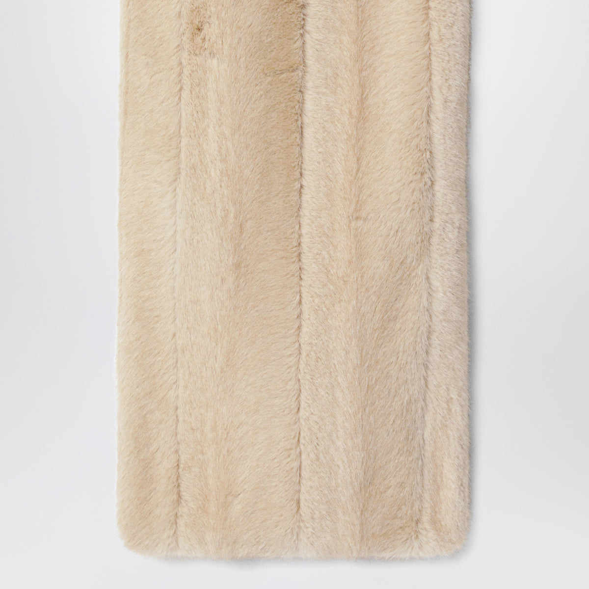 Schal Ciasa in Beige aus Kunstpelz
