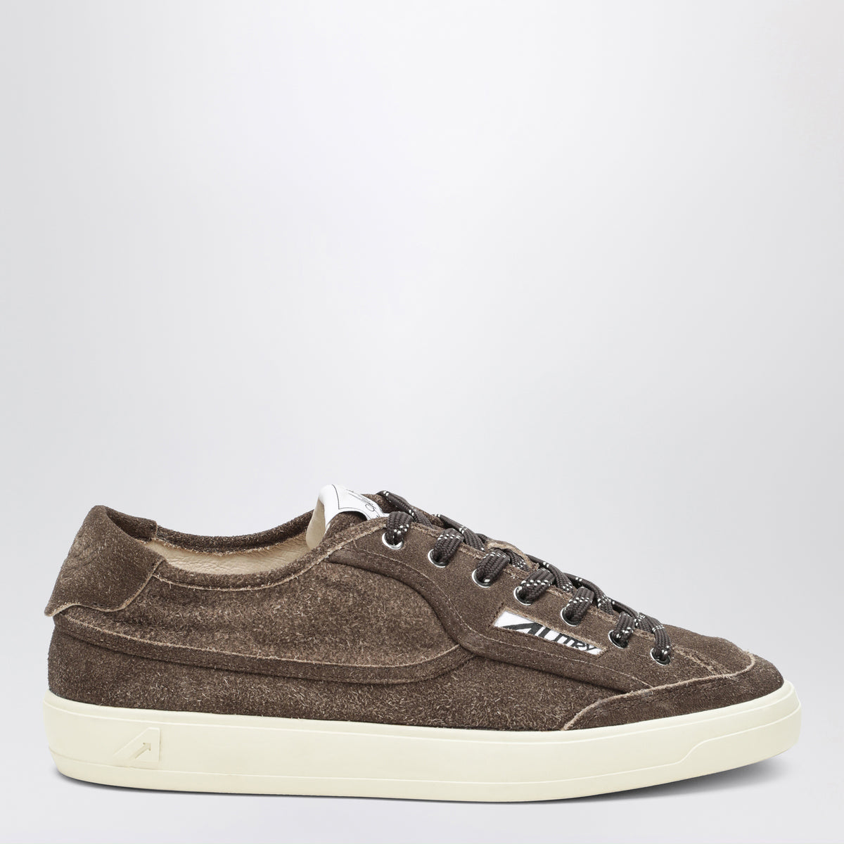 Sneakers Windscape Low color Sugar Mustang in suede