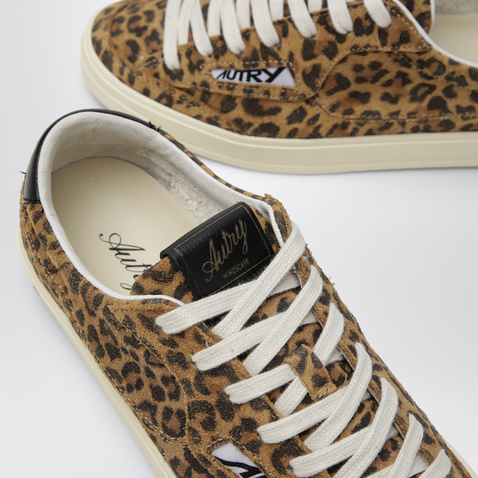 Sneakers Windscape Low in suede leopardato