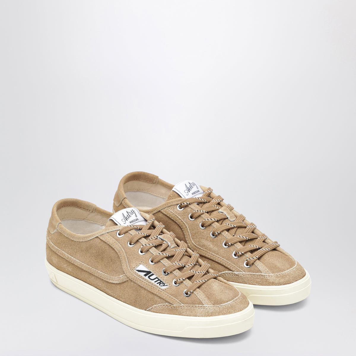 Windscape Low Foam suede sneaker
