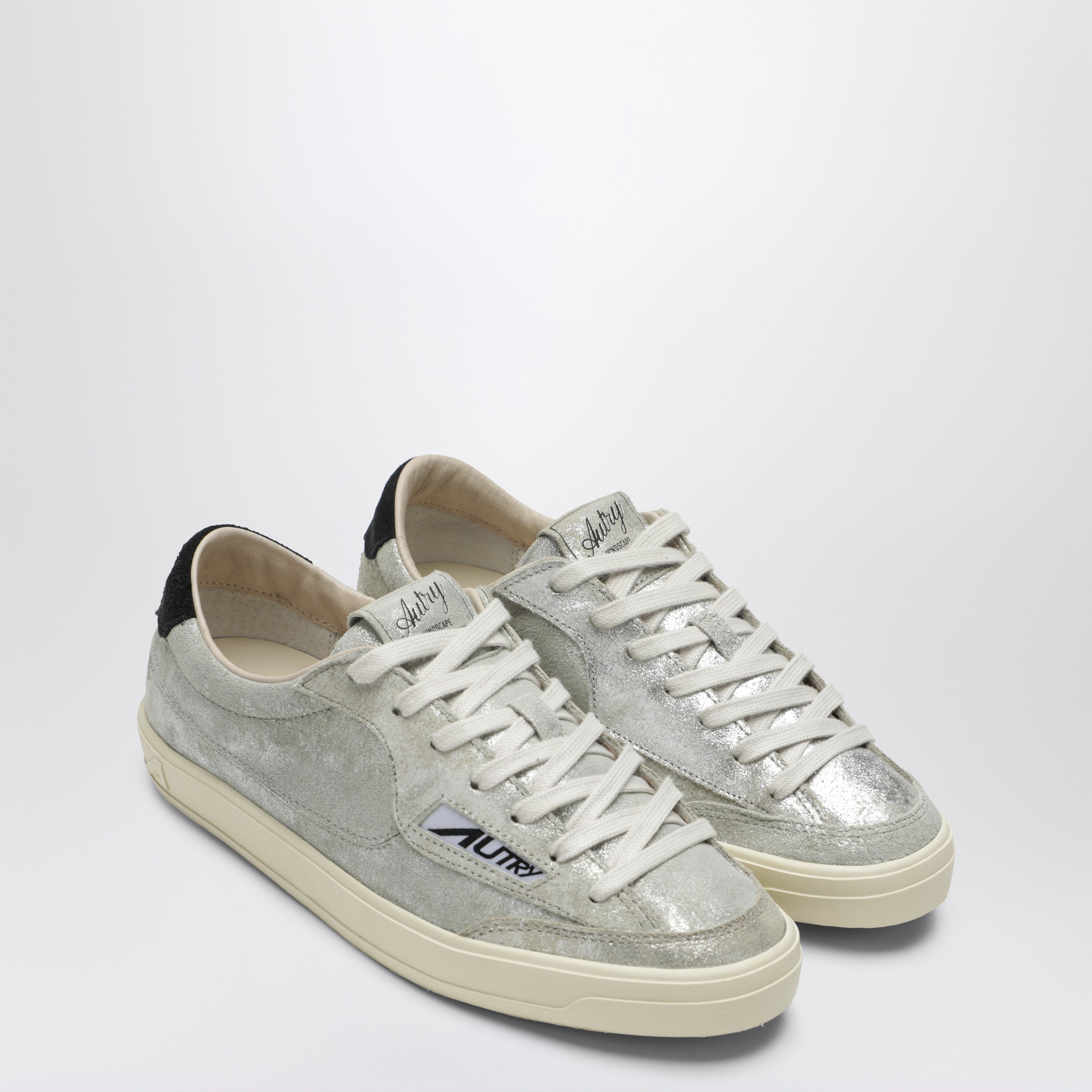 AUTRY Windscape Low silver laminated/black Sneakers | TheDoubleF