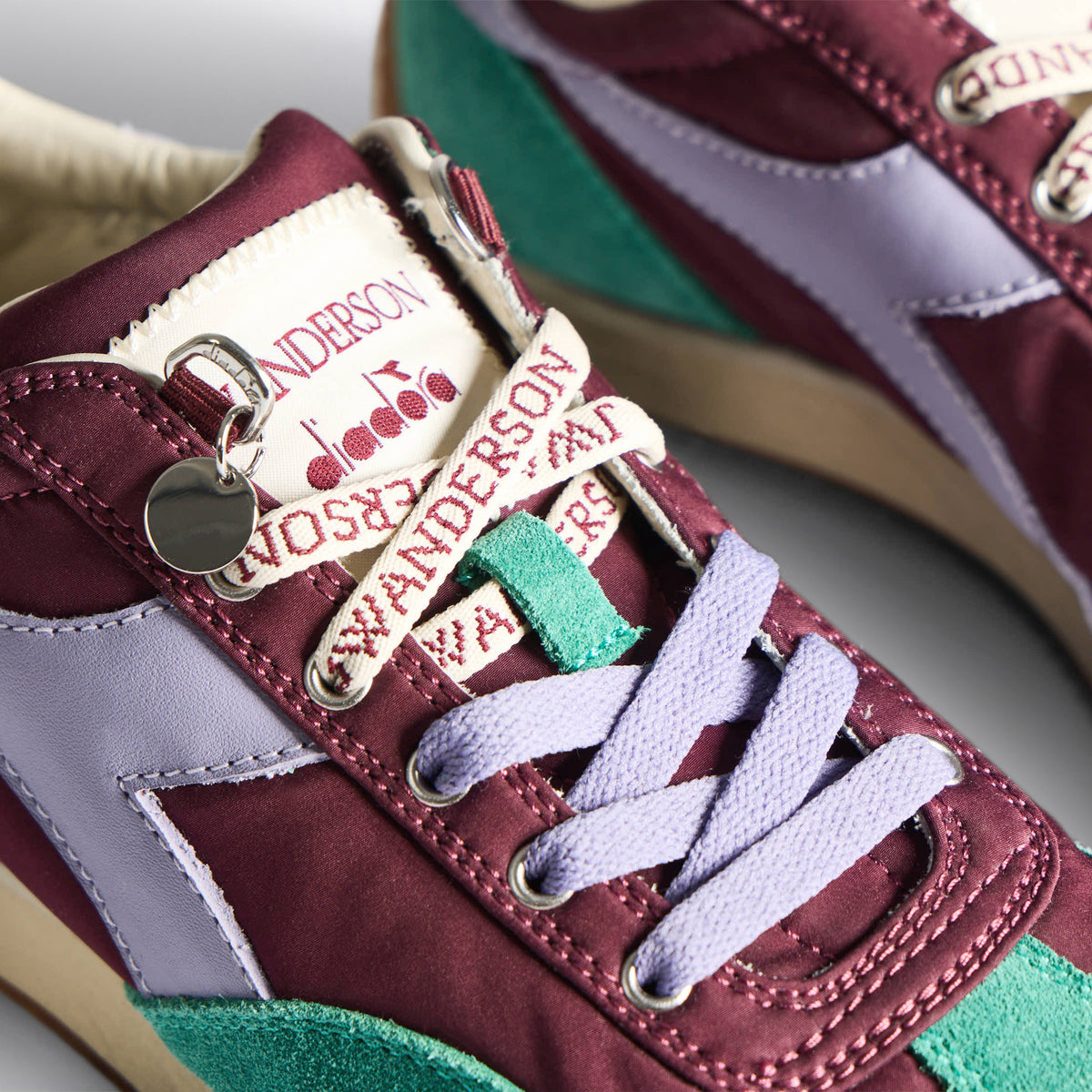 Sneakers Equipe JW Anderson x Diadora Empire red