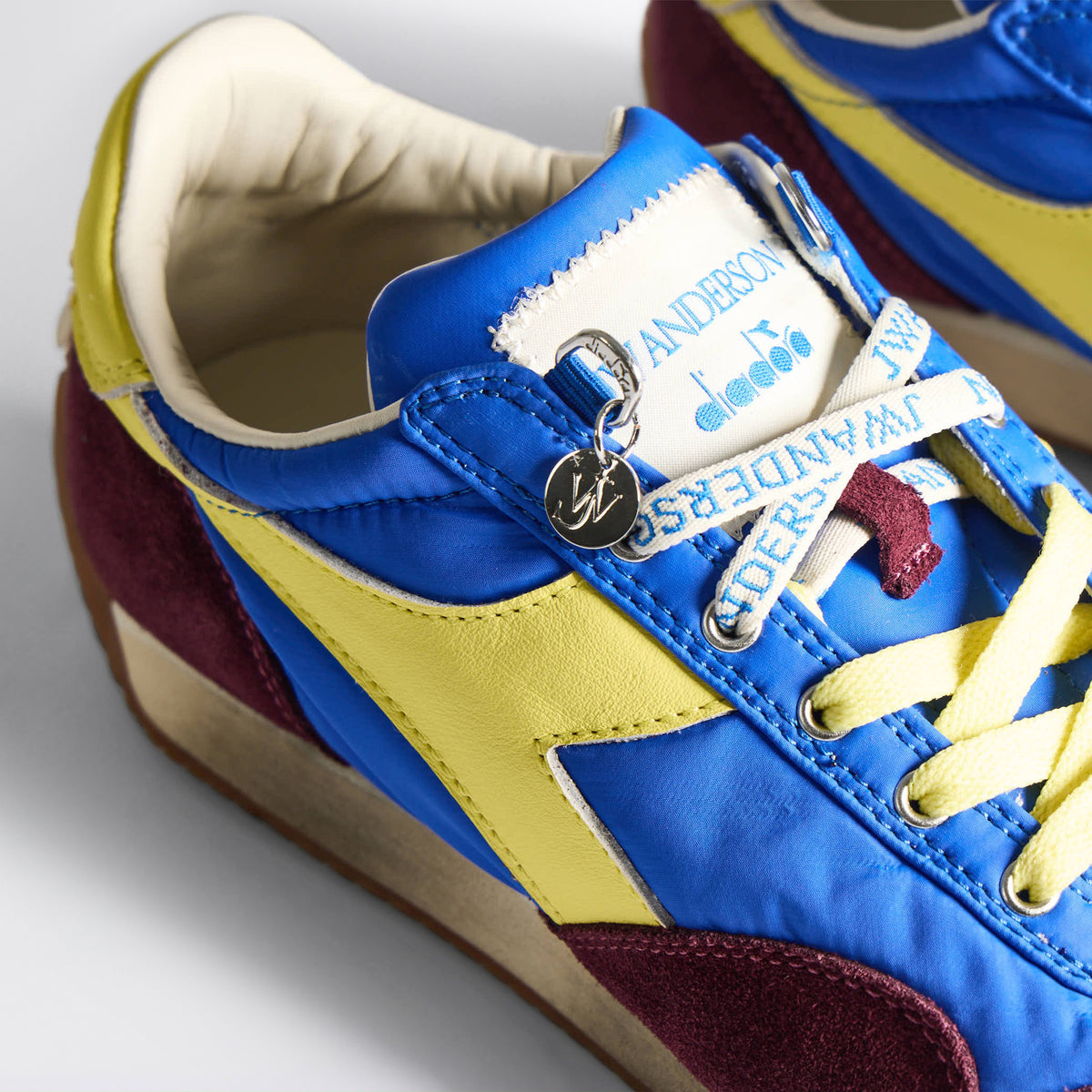 Sneakers Equipe JW Anderson x Diadora Princess blue