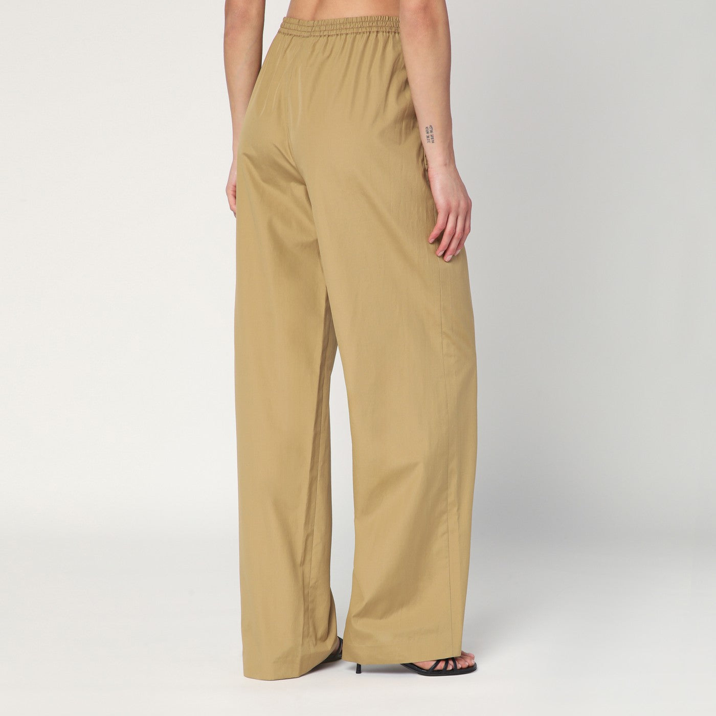 Sand-coloured trousers in cotton