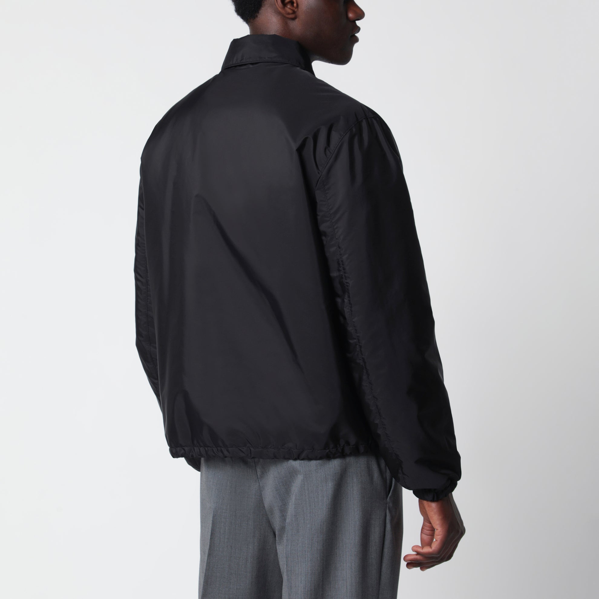 Blouson nero in Re-Nylon
