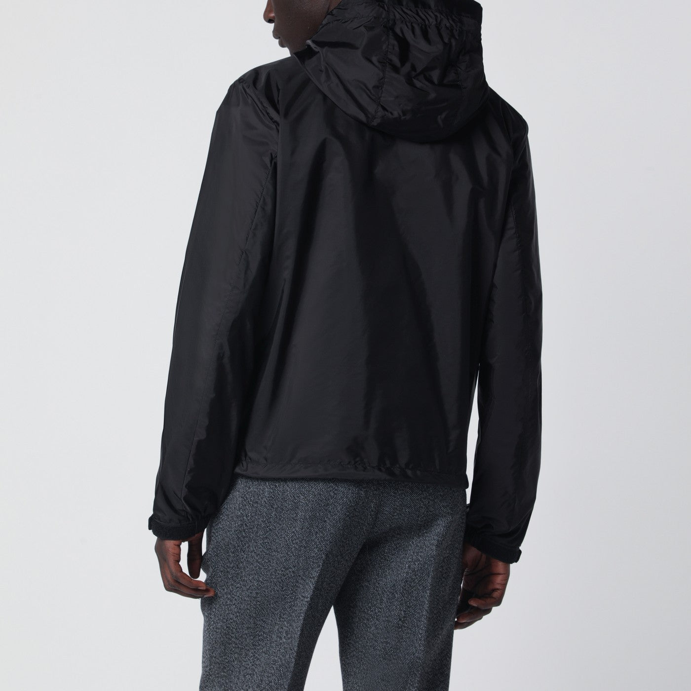 Schwarze Re-Nylon Jacke