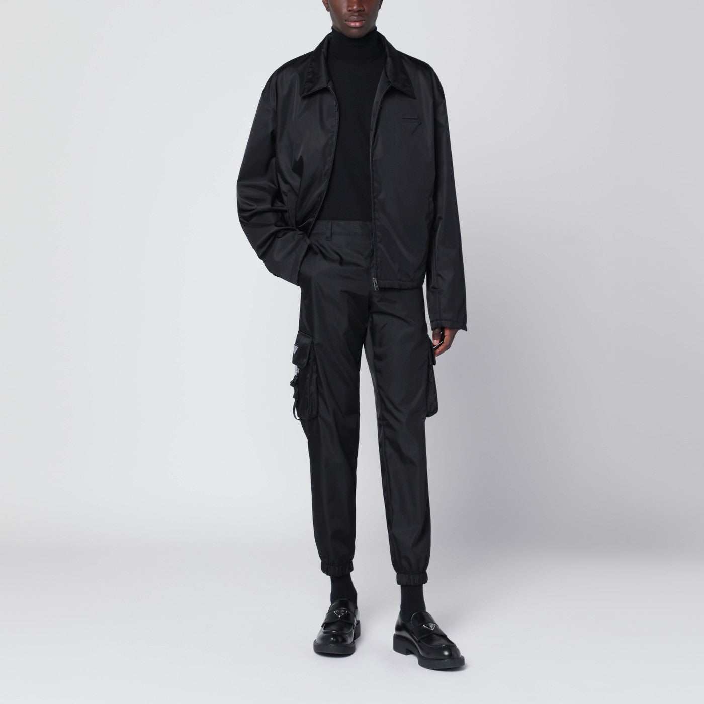 Giacca con zip nera in Re-Nylon