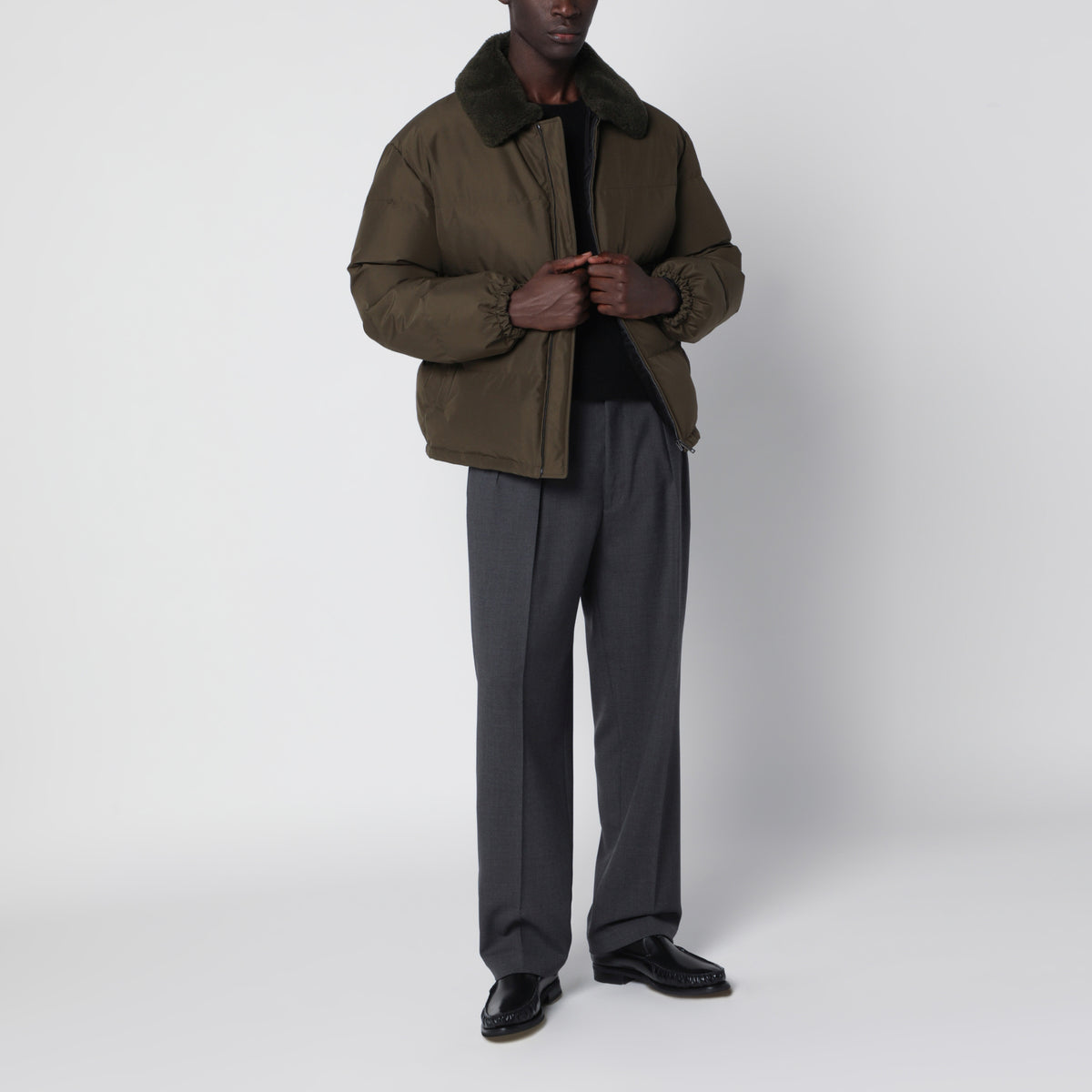 Forest green medium down jacket in technical fabric