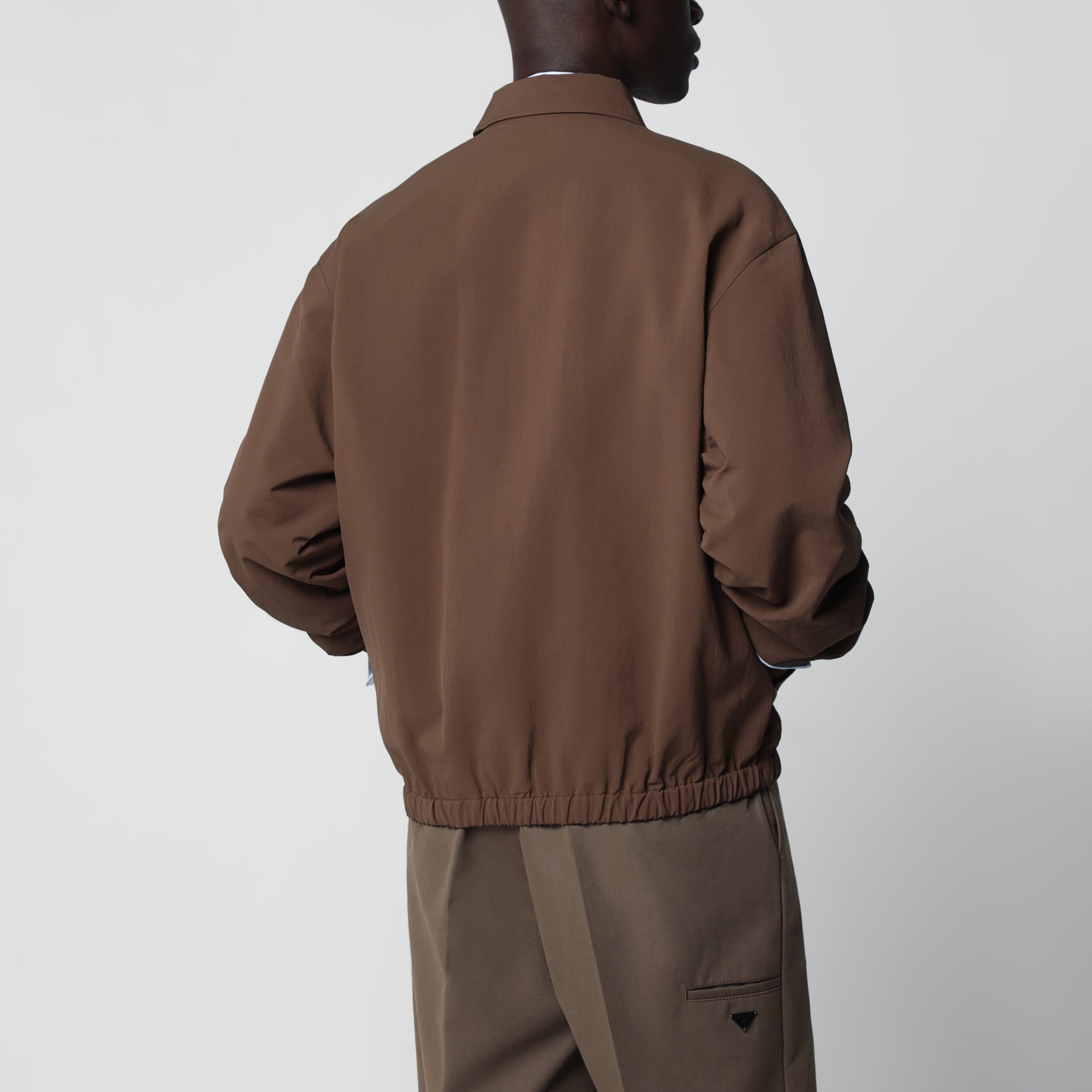 Blouson aus technischem Gewebe in Tabakbraun