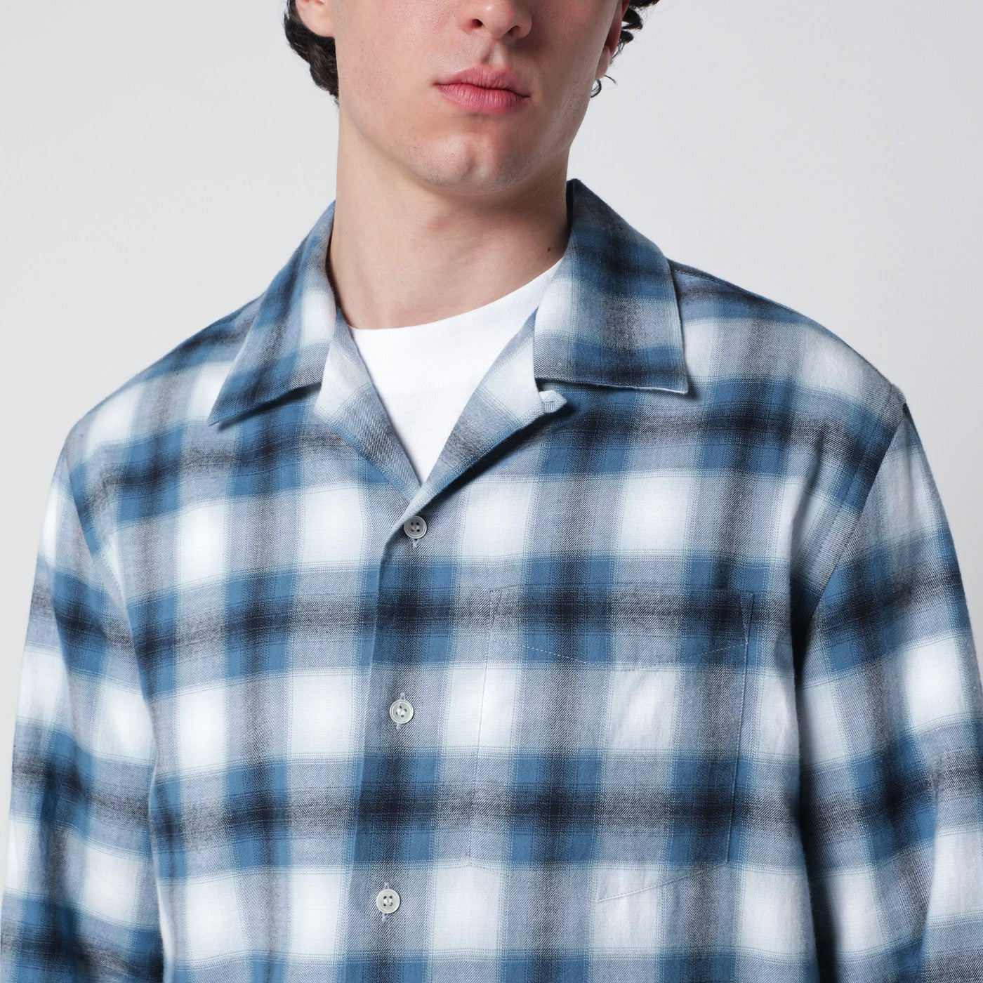 Blue gradient check shirt