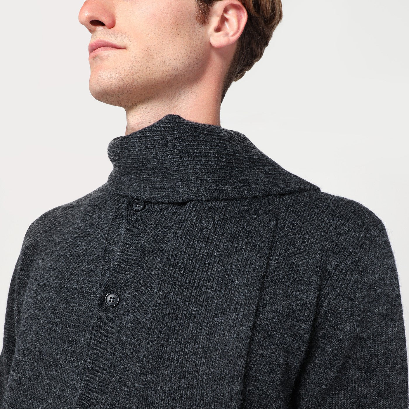 Grauer Wollmisch-Cardigan mit Schal