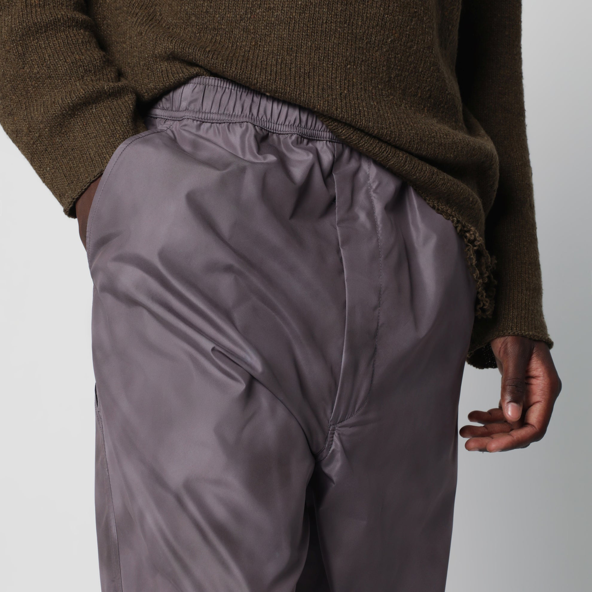 Pantalon marron en tissu technique