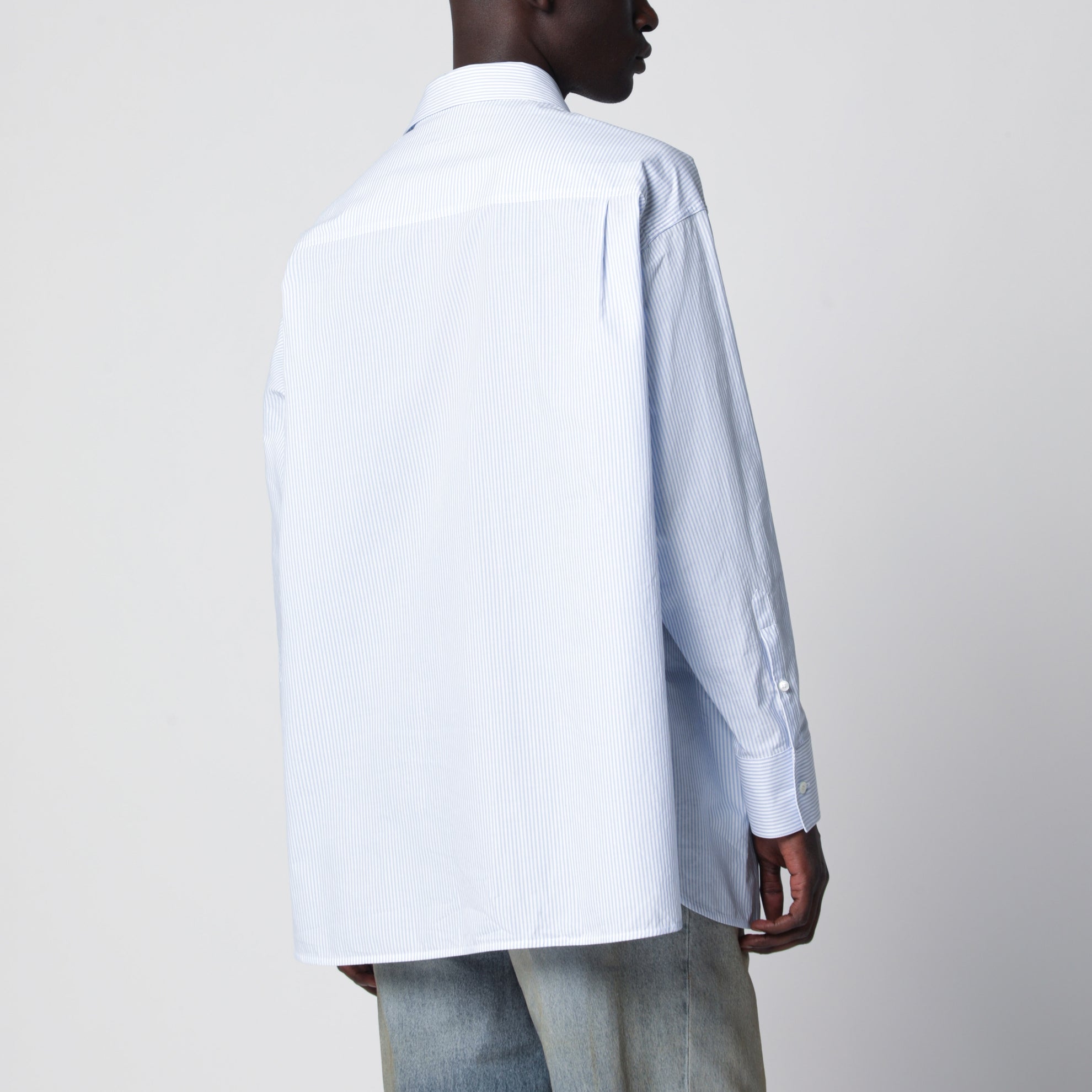 Camicia a righe in cotone bianca/azzurra