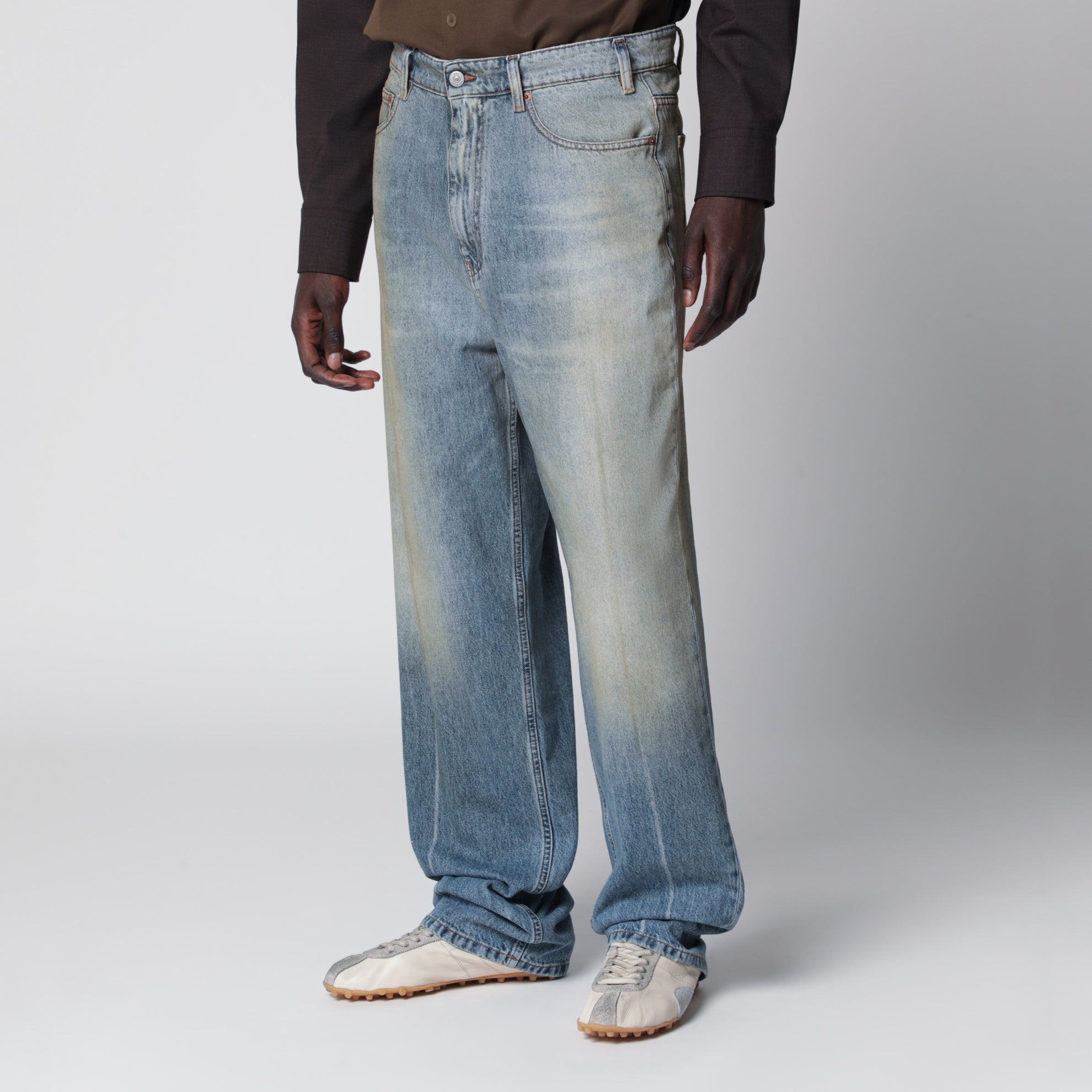 Mid-blue washed-effect denim jeans