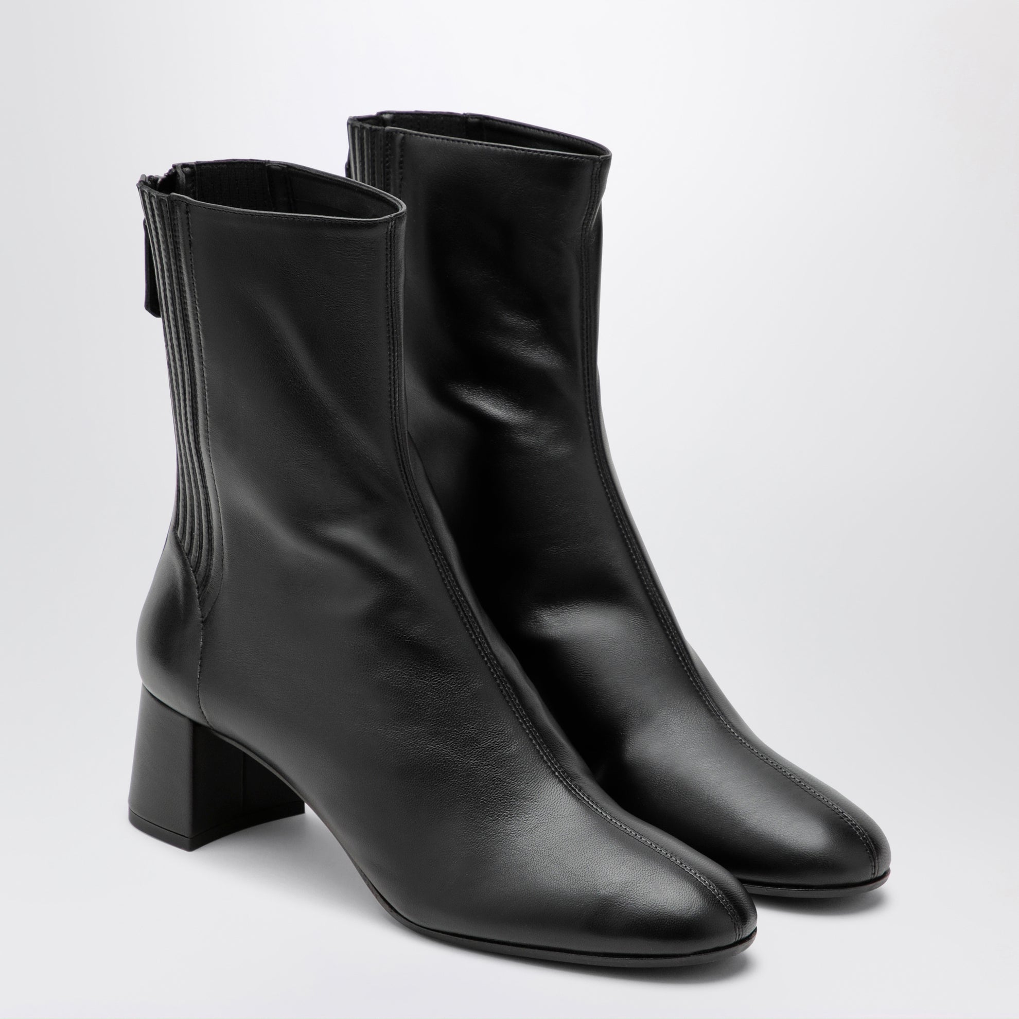 Stiefelette Saint Honore aus Nappaleder in Schwarz
