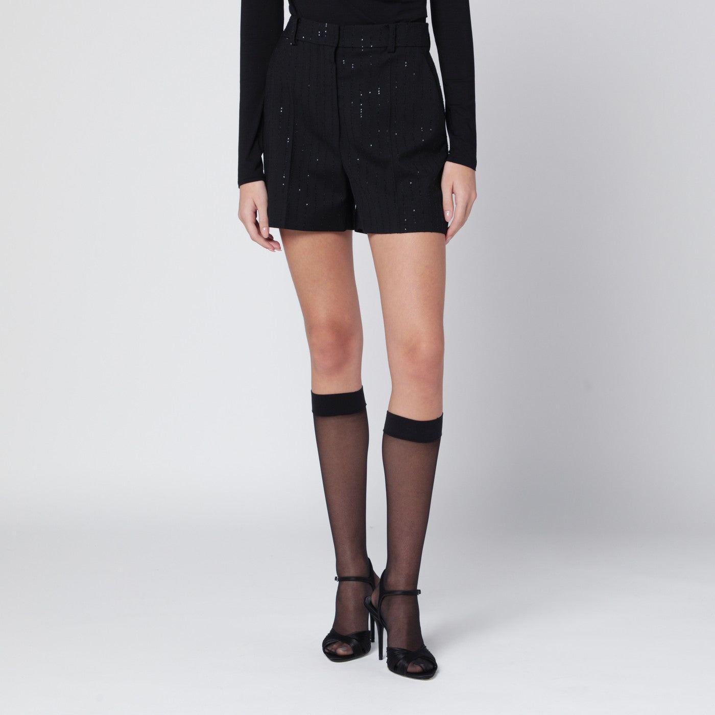 Shorts nero con micro paillette effetto gessato
