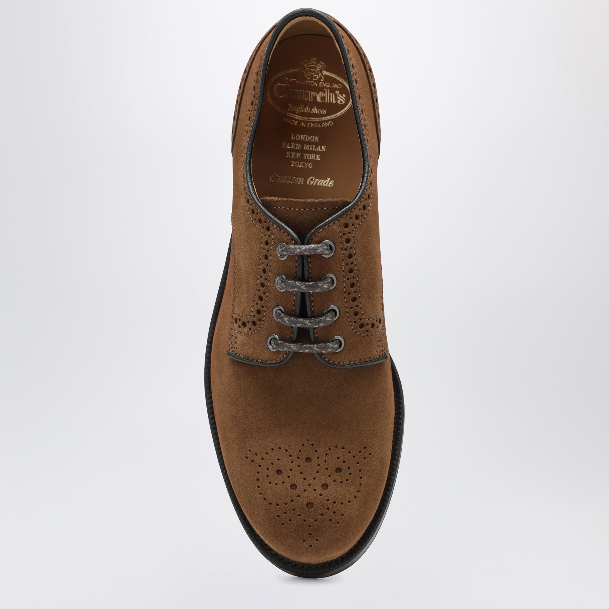 Chaussures à lacets couleur tabac en daim