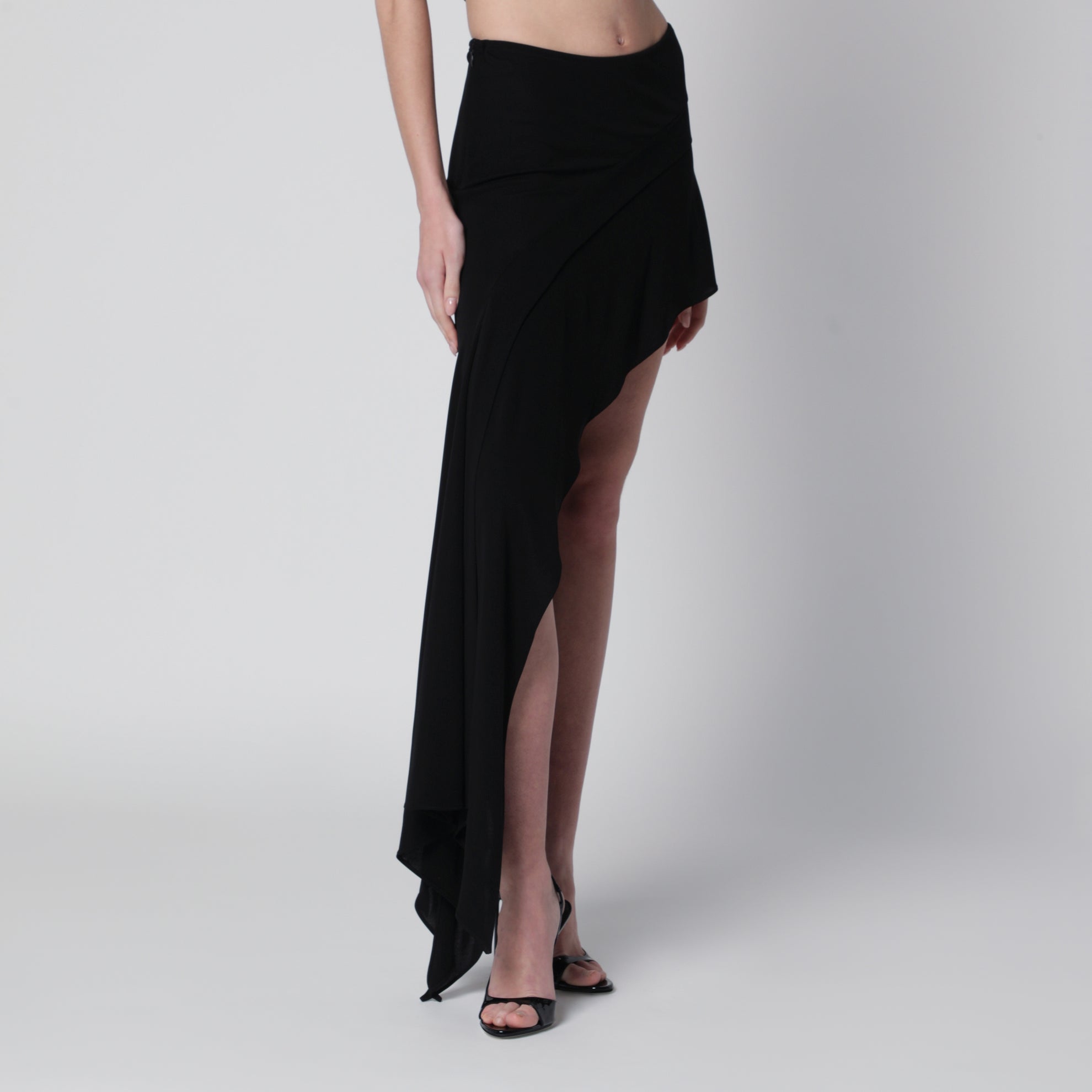 Black mini skirt with side train