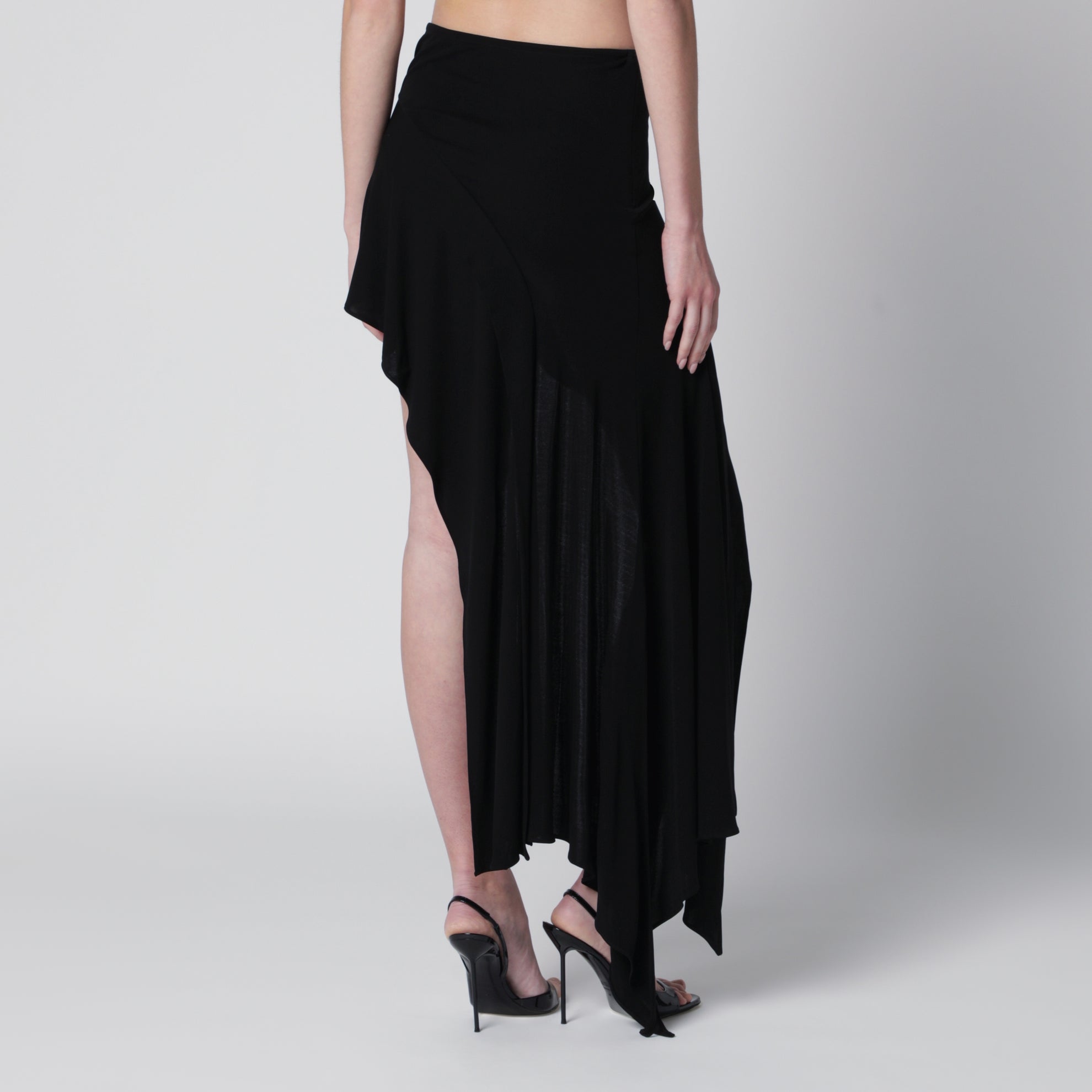 Black mini skirt with side train
