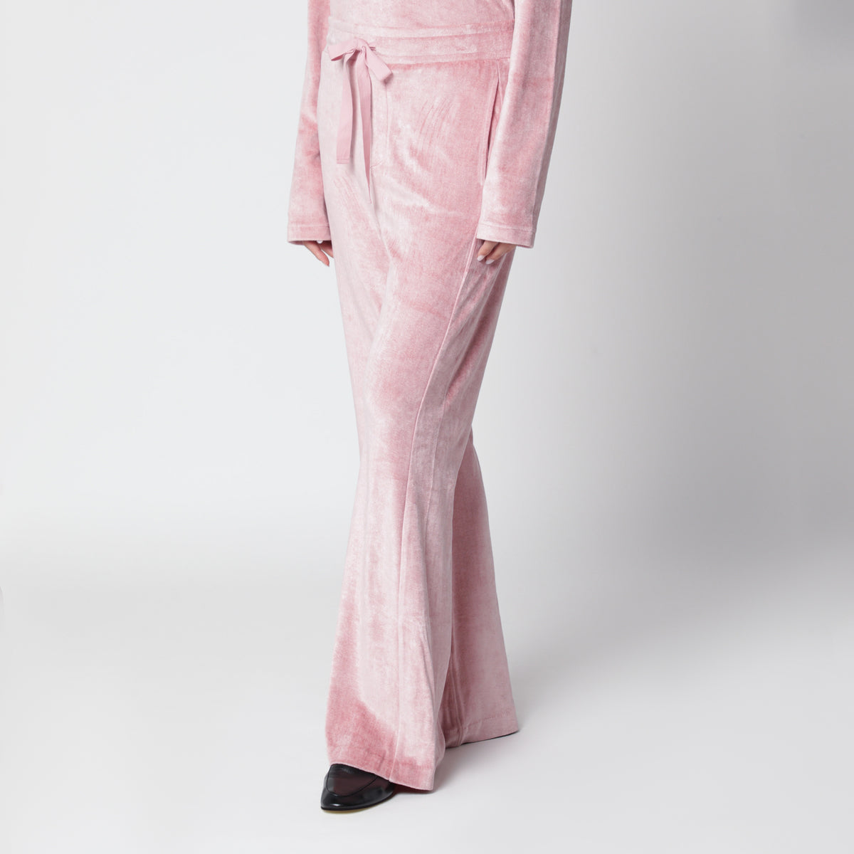 Pantaloni jogging svasati rosa fragola in velluto