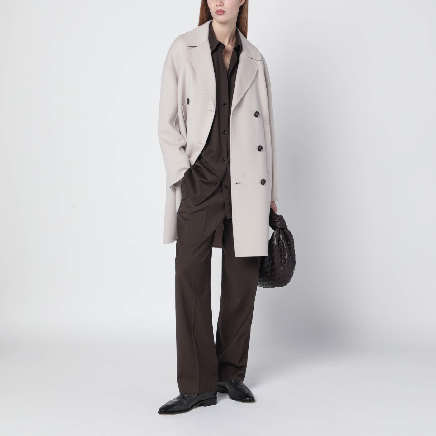 Cappotto midi color sabbia in drap di lana