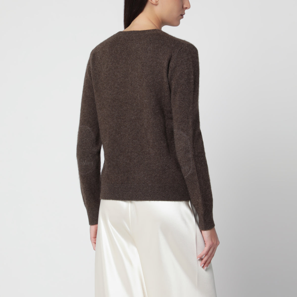 Pull en yak marron à col rond