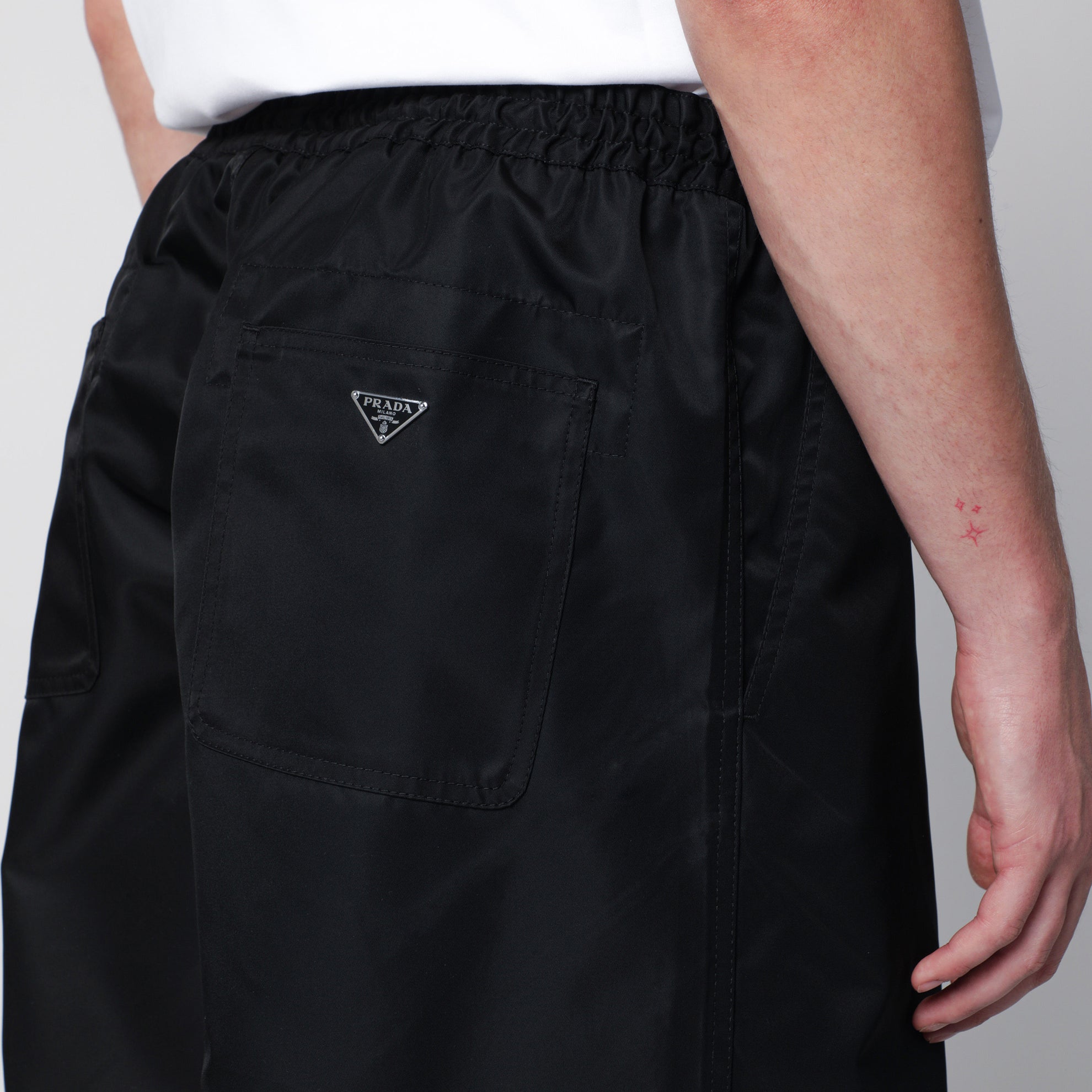 Pantaloni in Re-Nylon neri