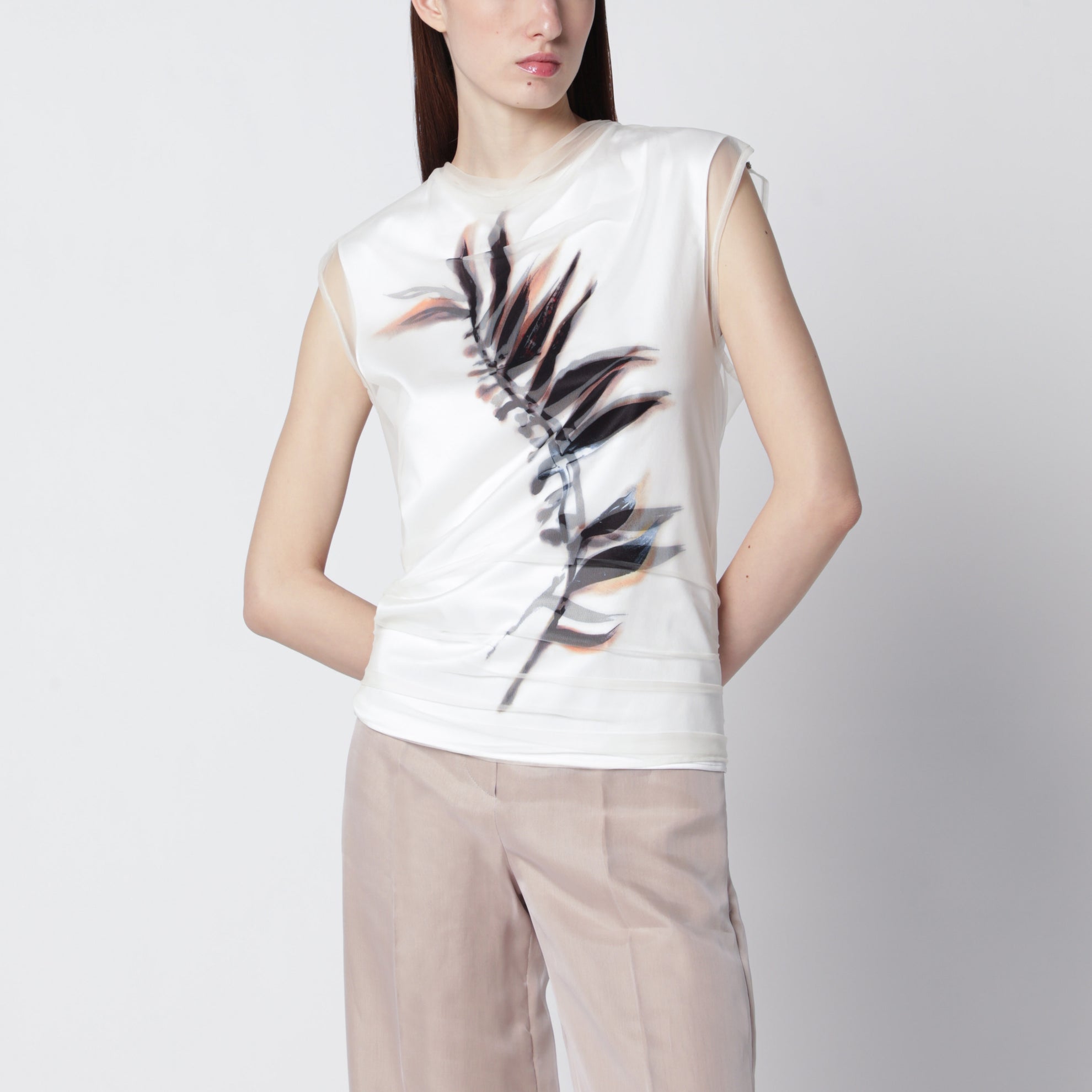 White double-layer top in satin and tulle