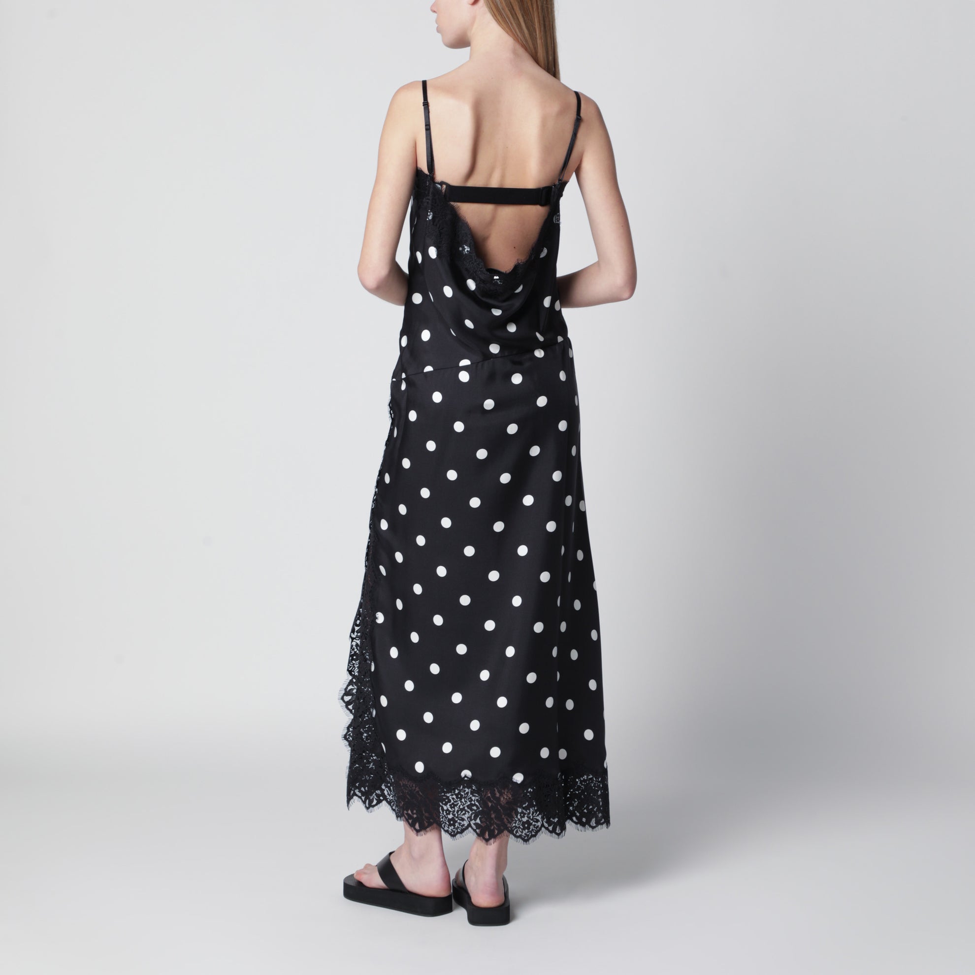 Langes Seidentwillkleid mit Spitze in Schwarz