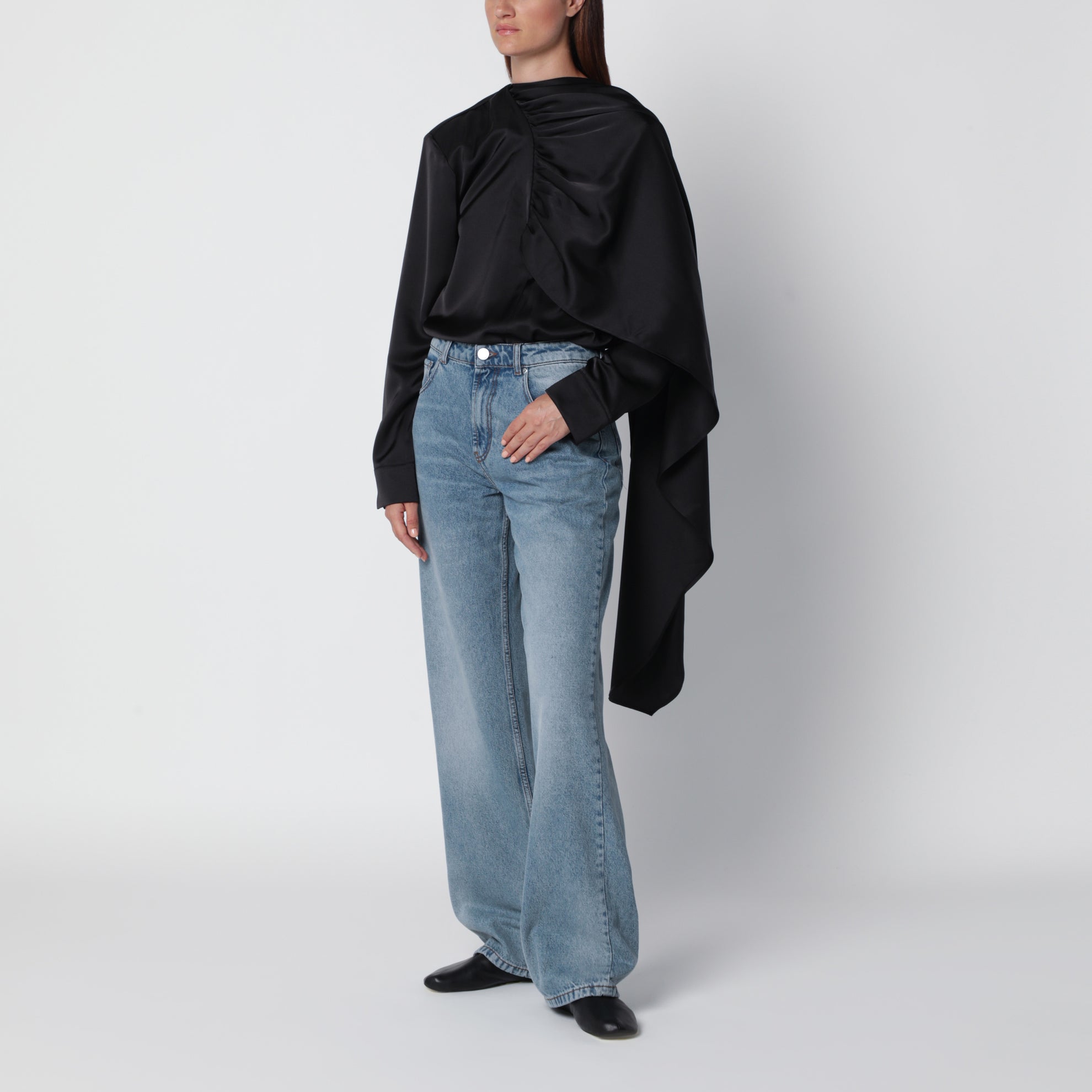 Schwarze Koa Bluse aus drapiertem Satin