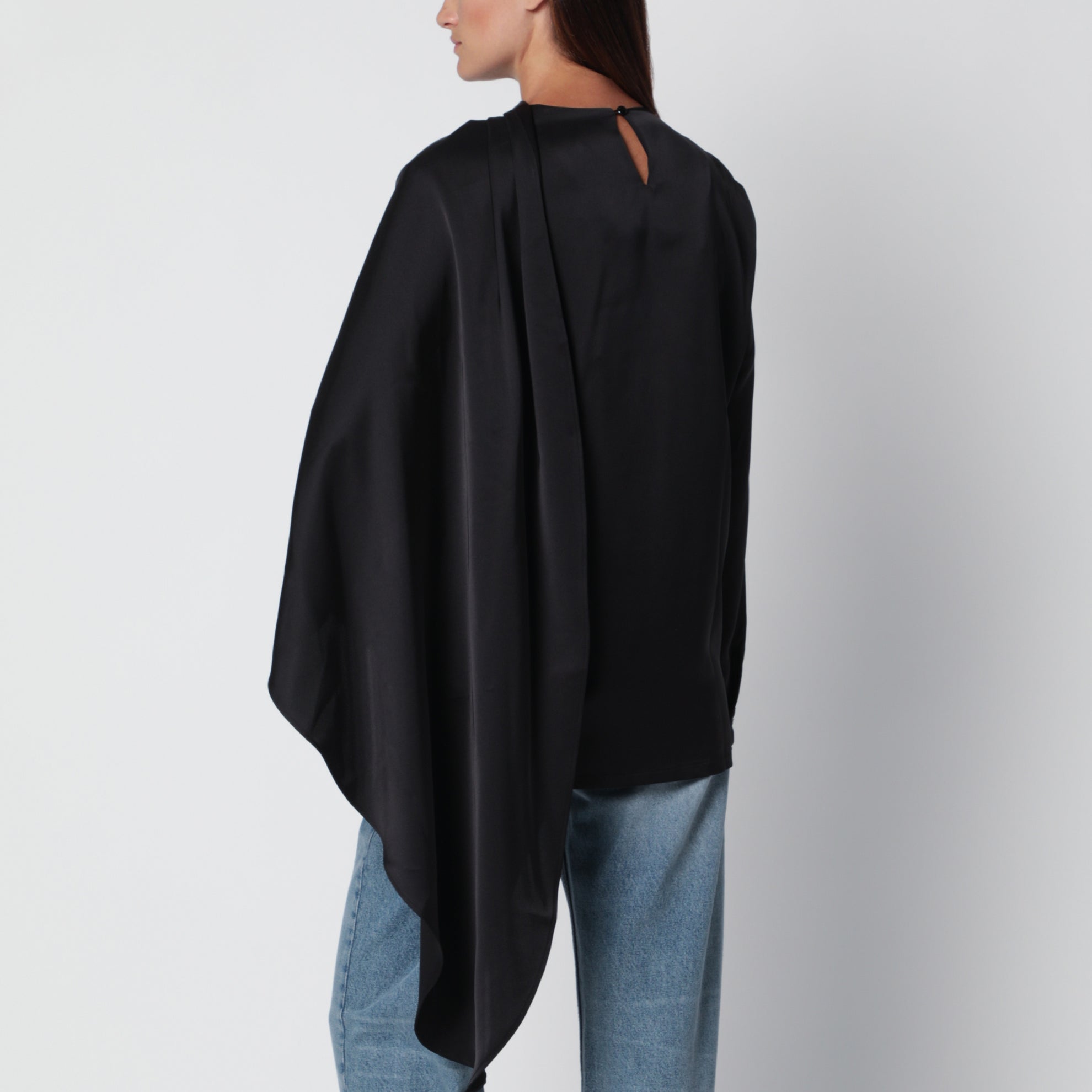 Schwarze Koa Bluse aus drapiertem Satin