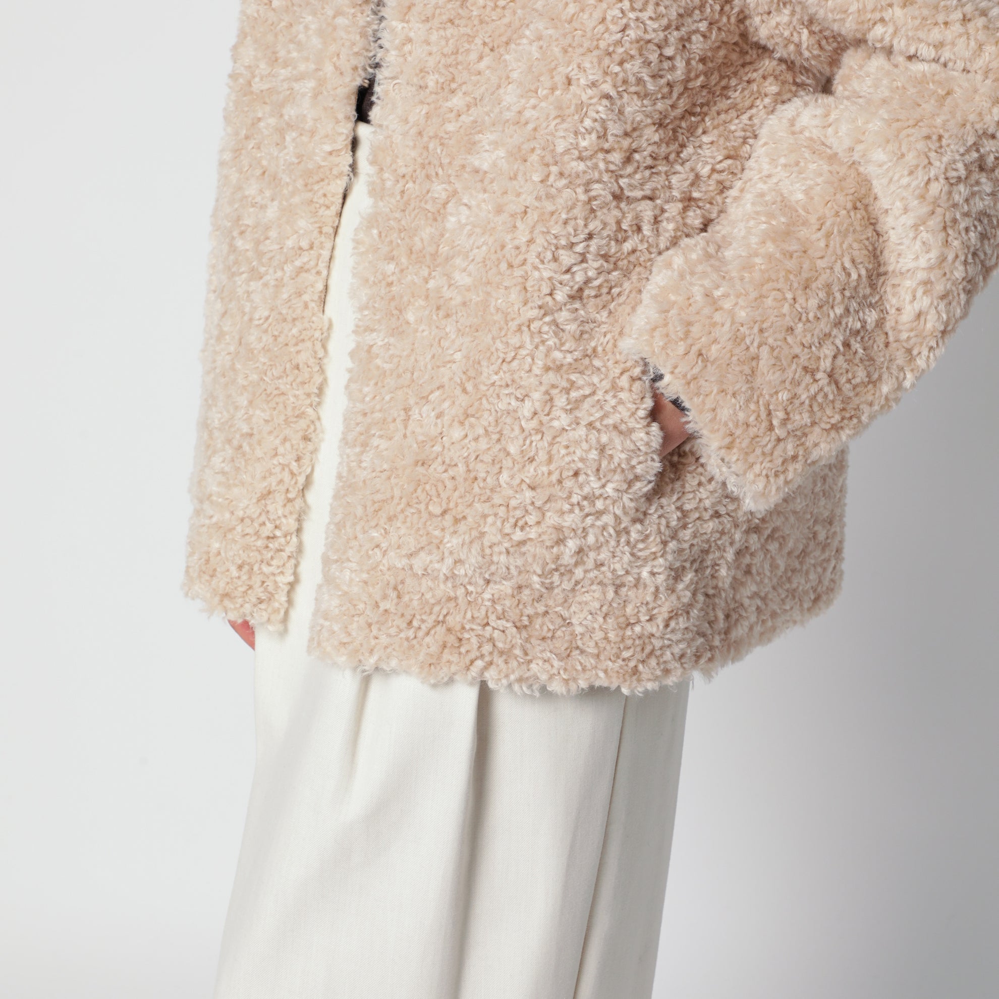 Manuela beige Jacke aus Shearling in Teddy-Optik
