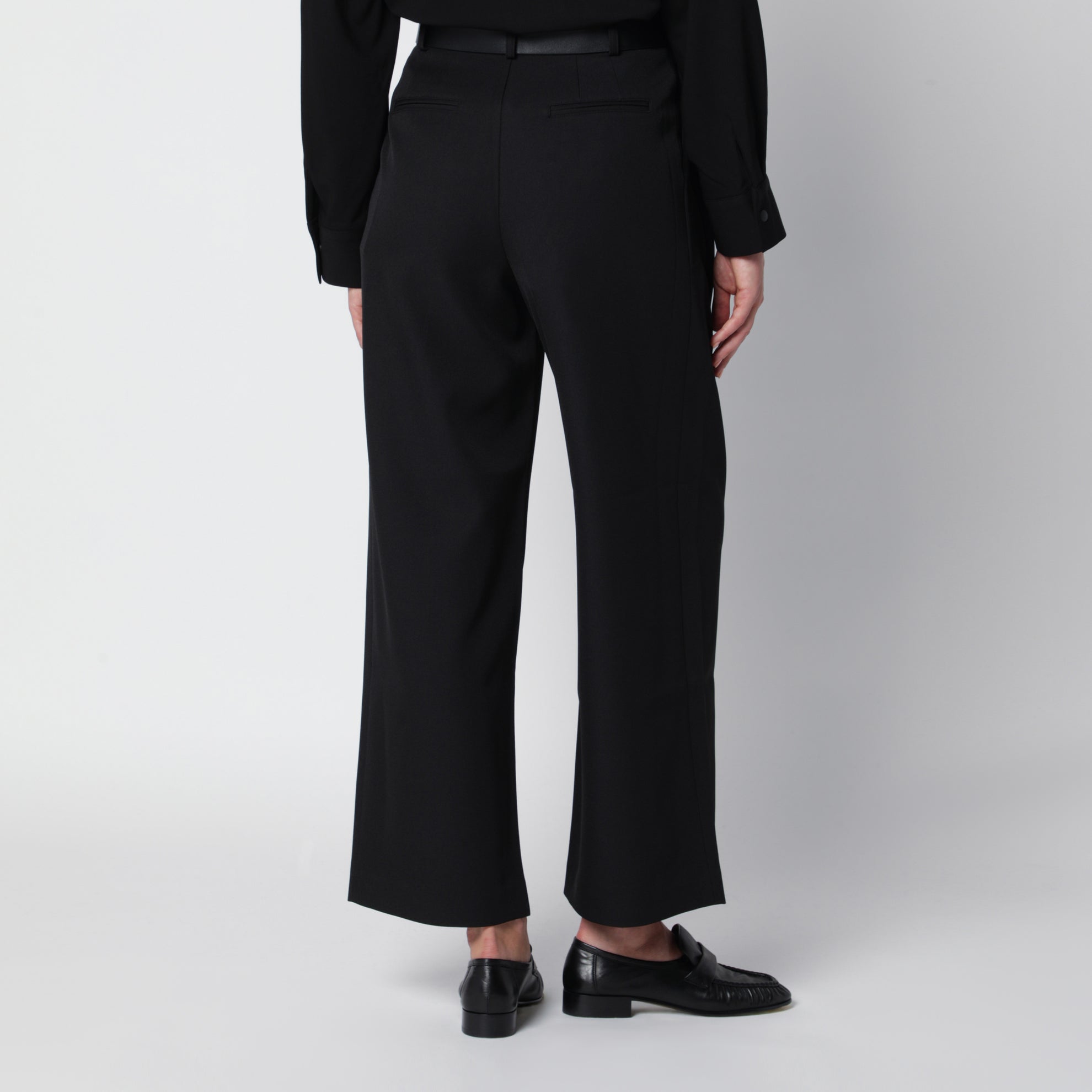 Matteo black trousers with belt