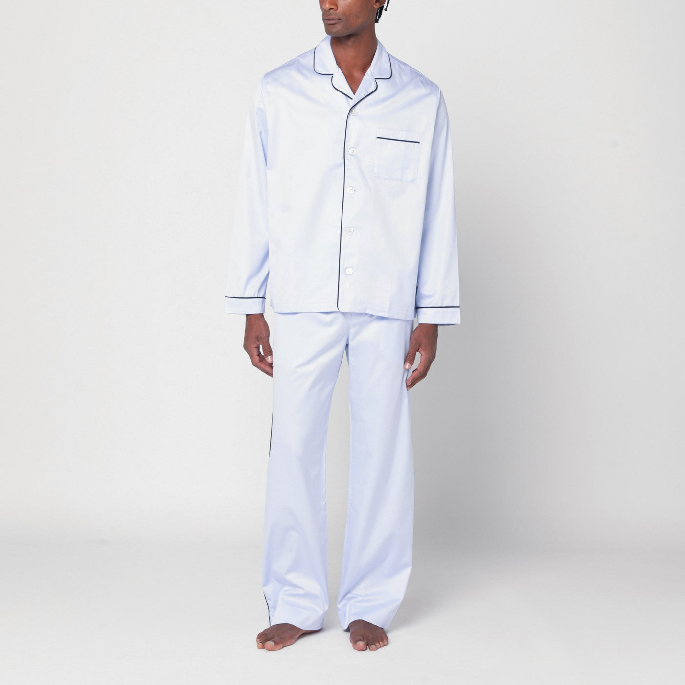 Hellblaues Pyjamahemd