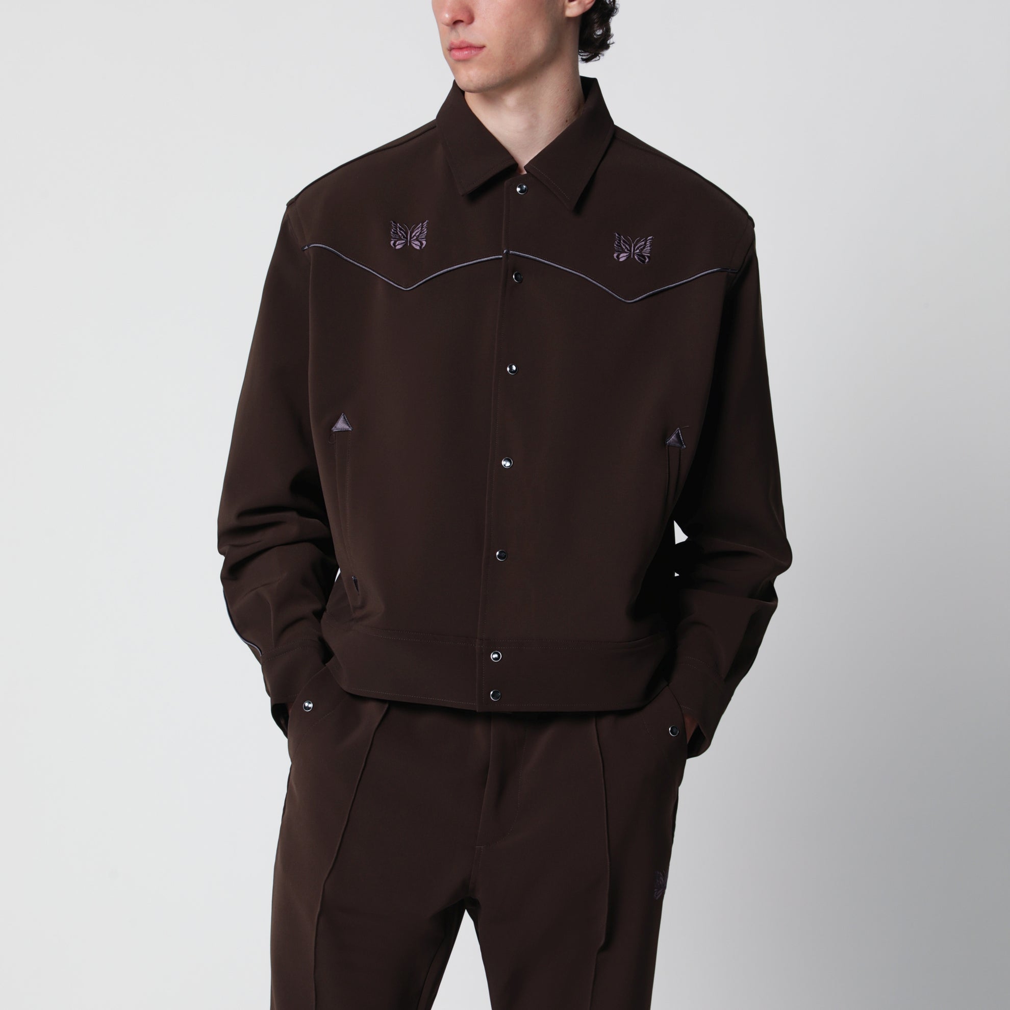 Piping cowboy jacket in stretch polyester brown